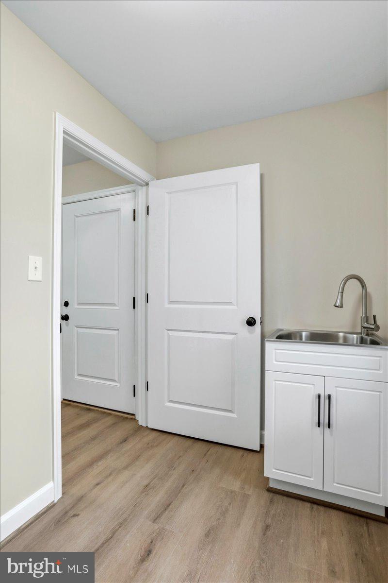 ROYAL VIEW ESTATES - Residential