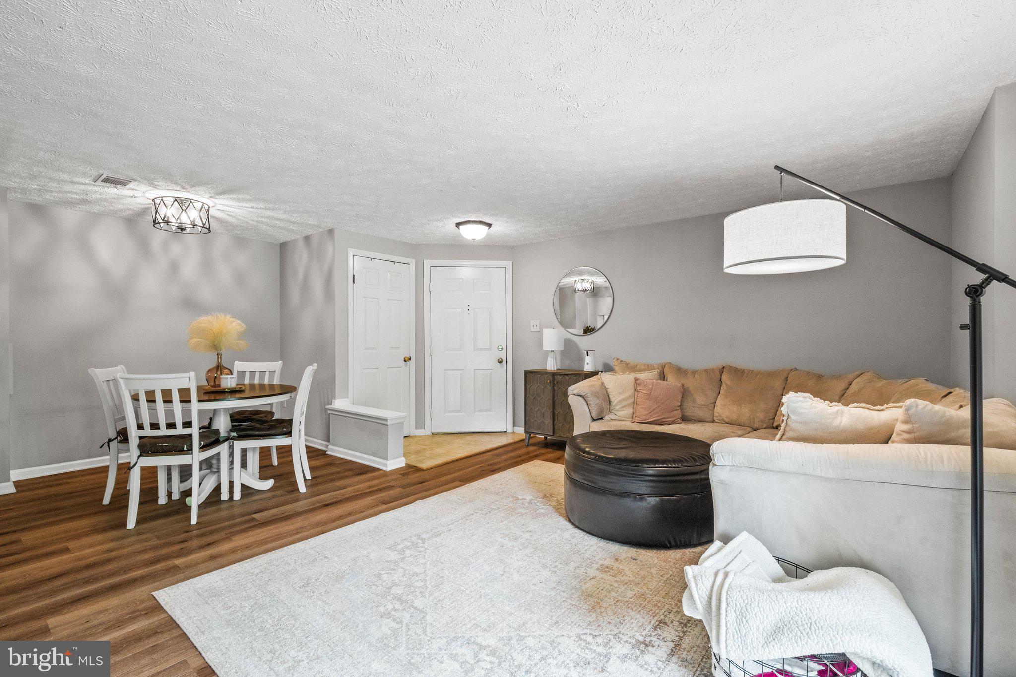 FREDERICKTOWNE VILLAGE - Residential