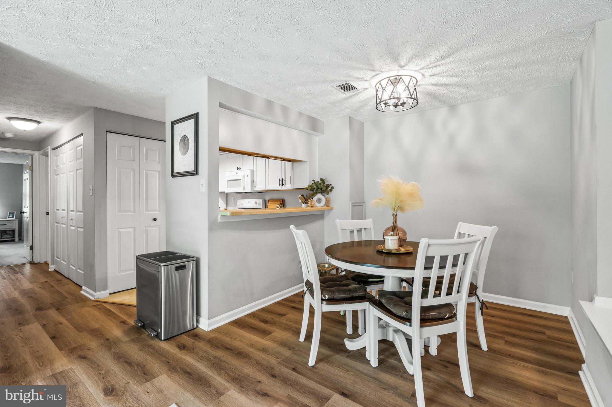 FREDERICKTOWNE VILLAGE - Residential