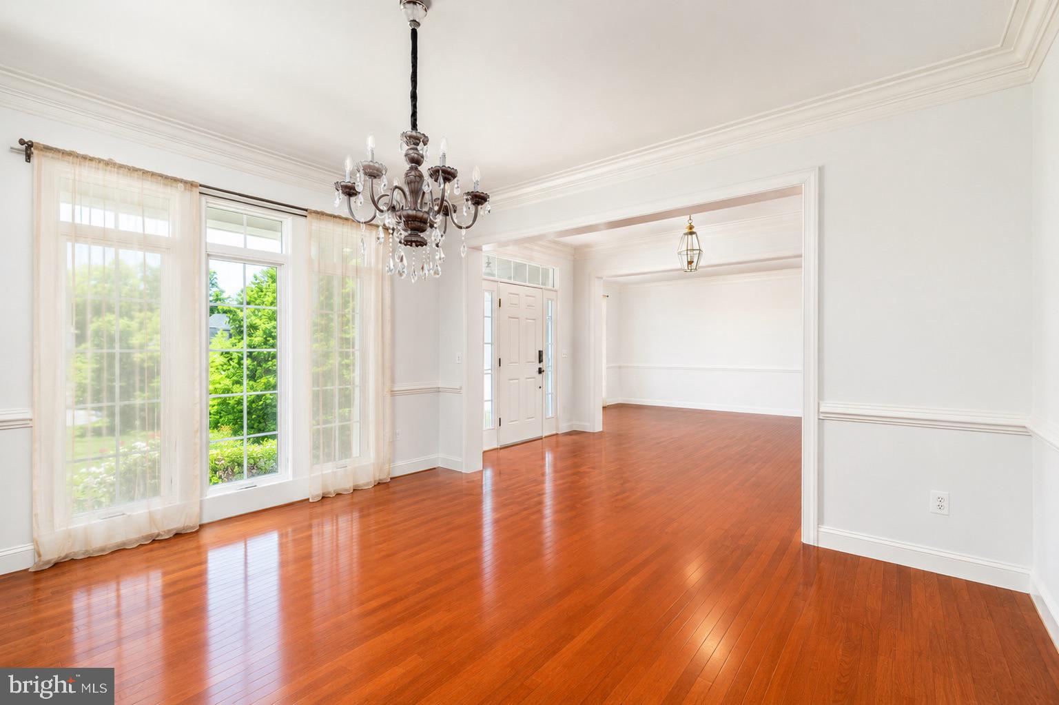 LAUREL OVERLOOK - Residential