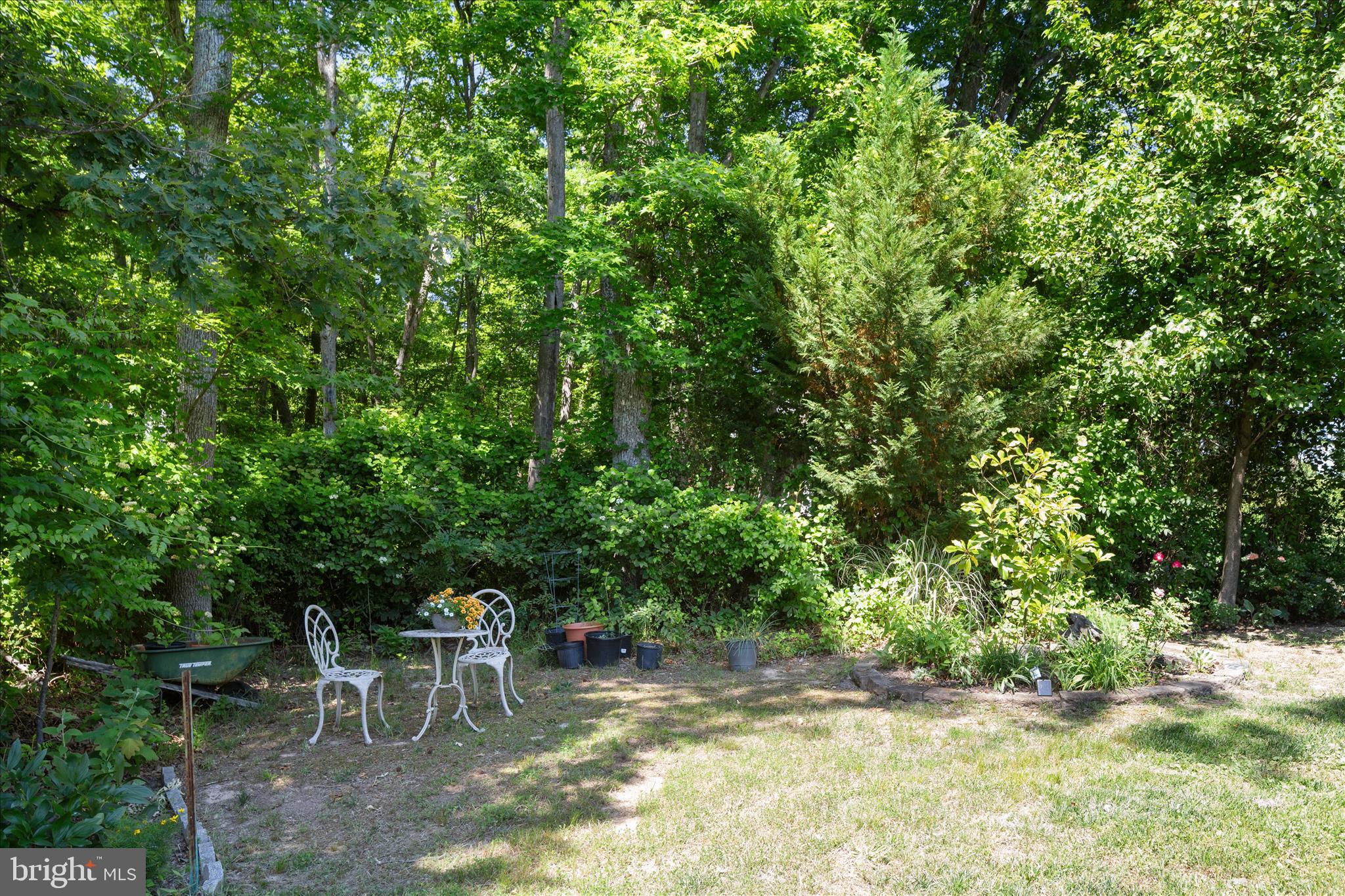 LAUREL OVERLOOK - Residential