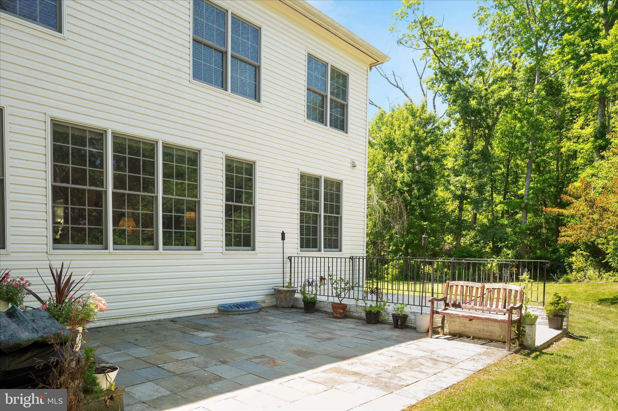 LAUREL OVERLOOK - Residential