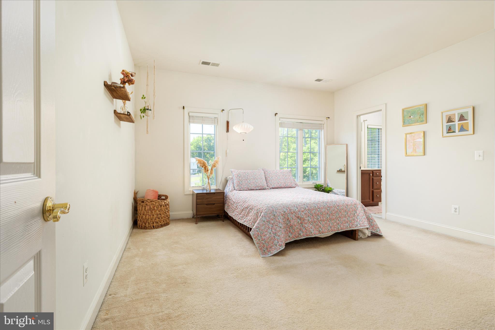 LAUREL OVERLOOK - Residential