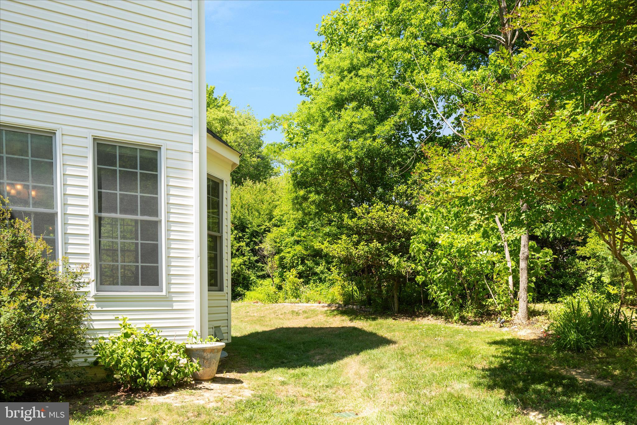 LAUREL OVERLOOK - Residential