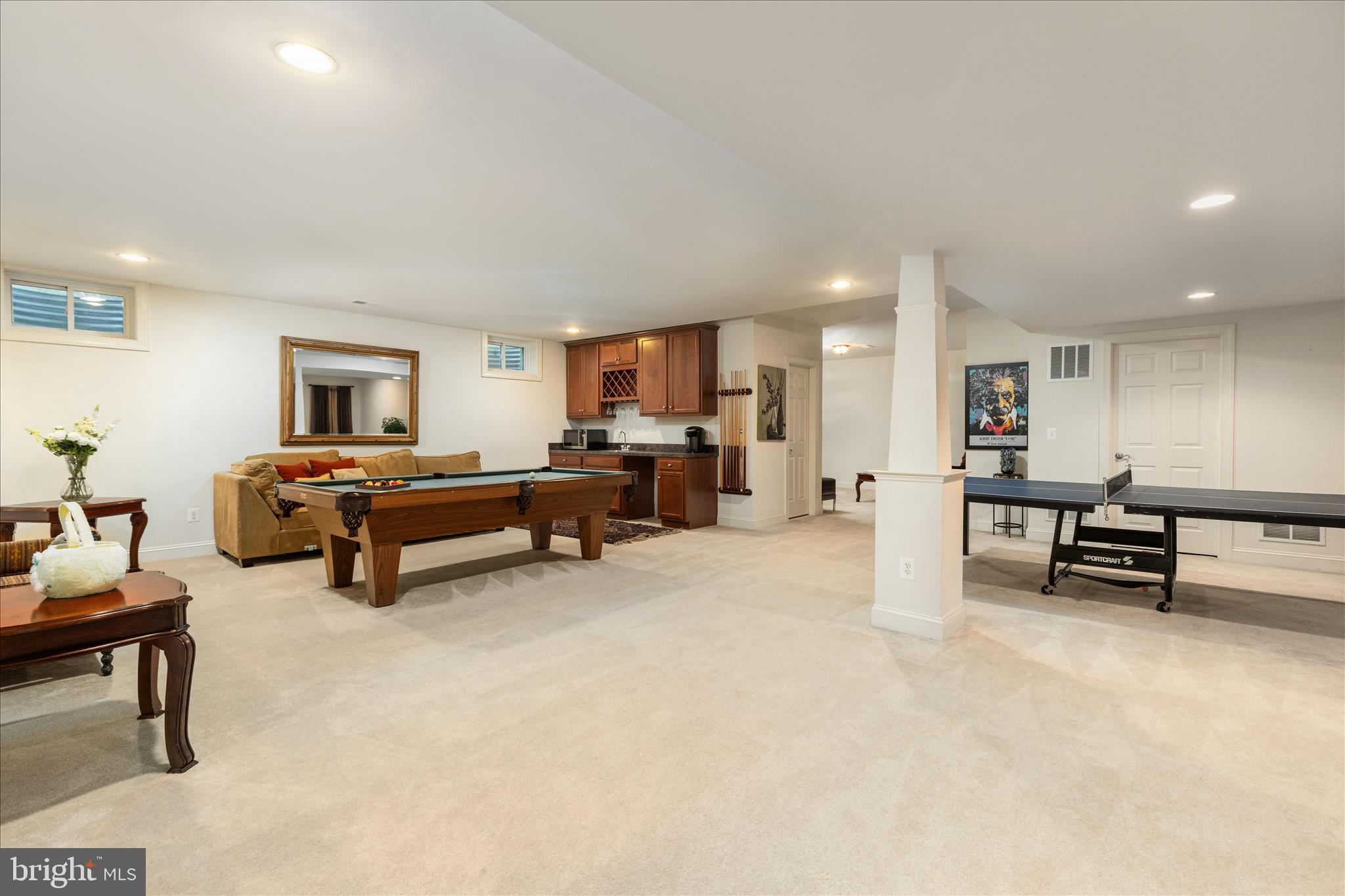 LAUREL OVERLOOK - Residential