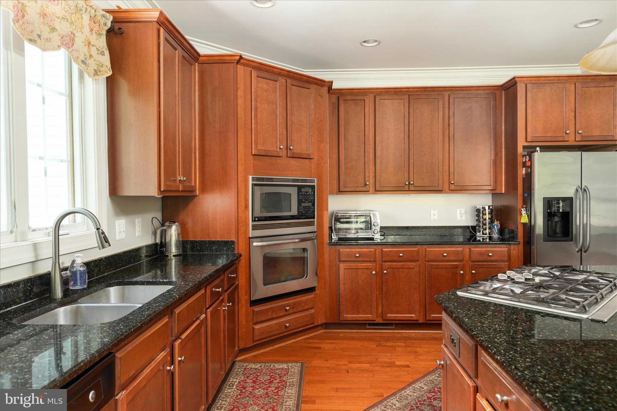 LAUREL OVERLOOK - Residential