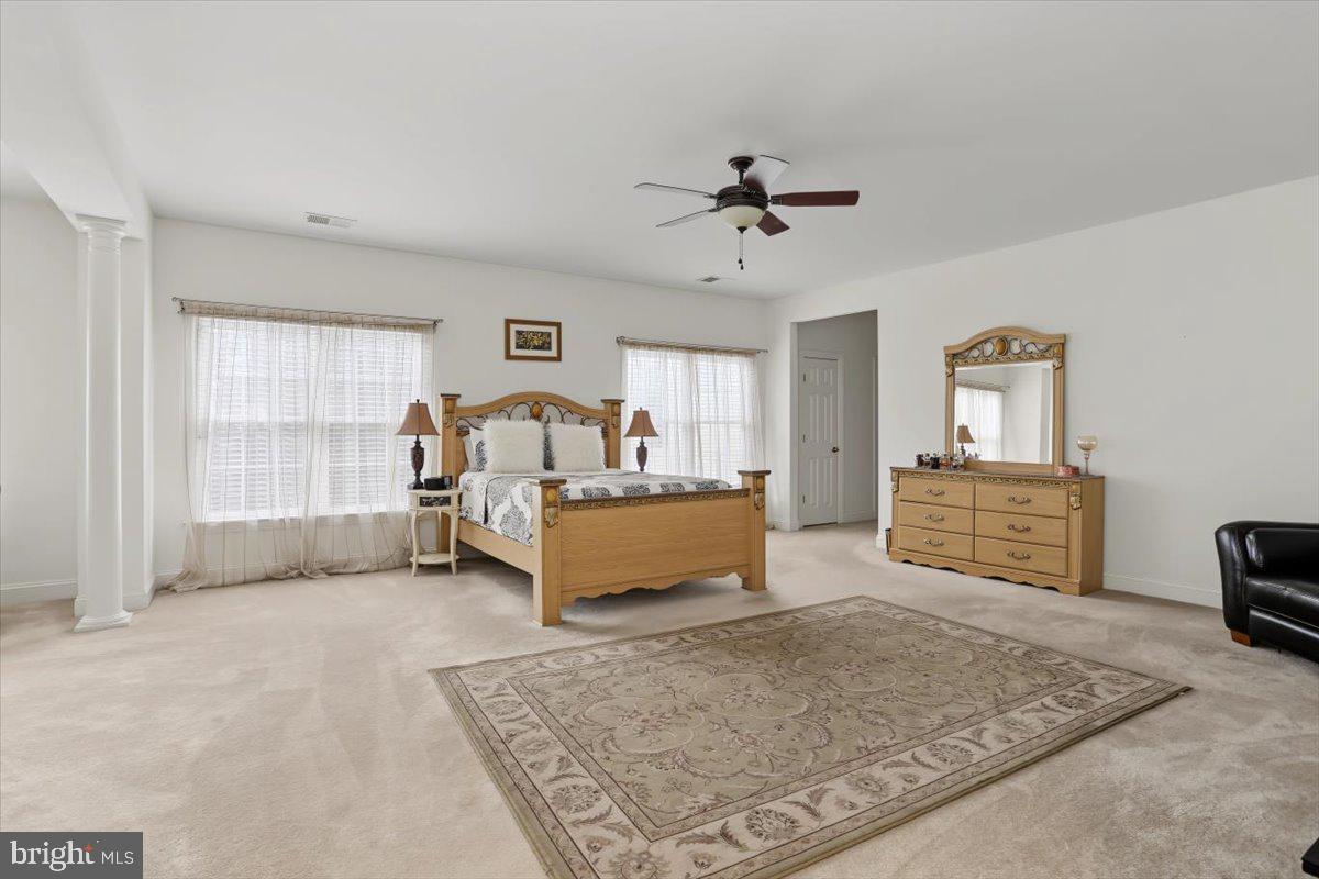 LAUREL OVERLOOK - Residential