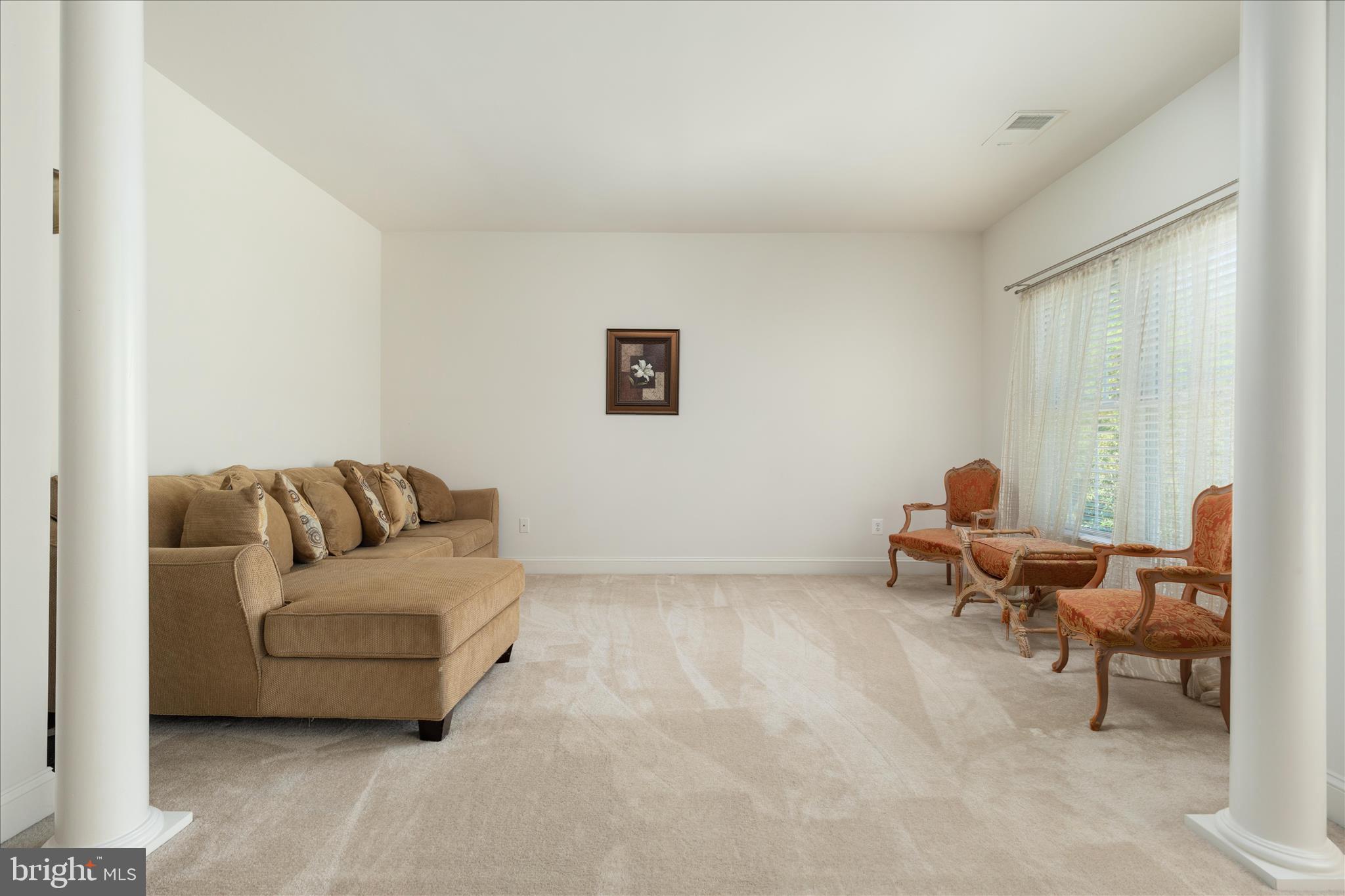 LAUREL OVERLOOK - Residential