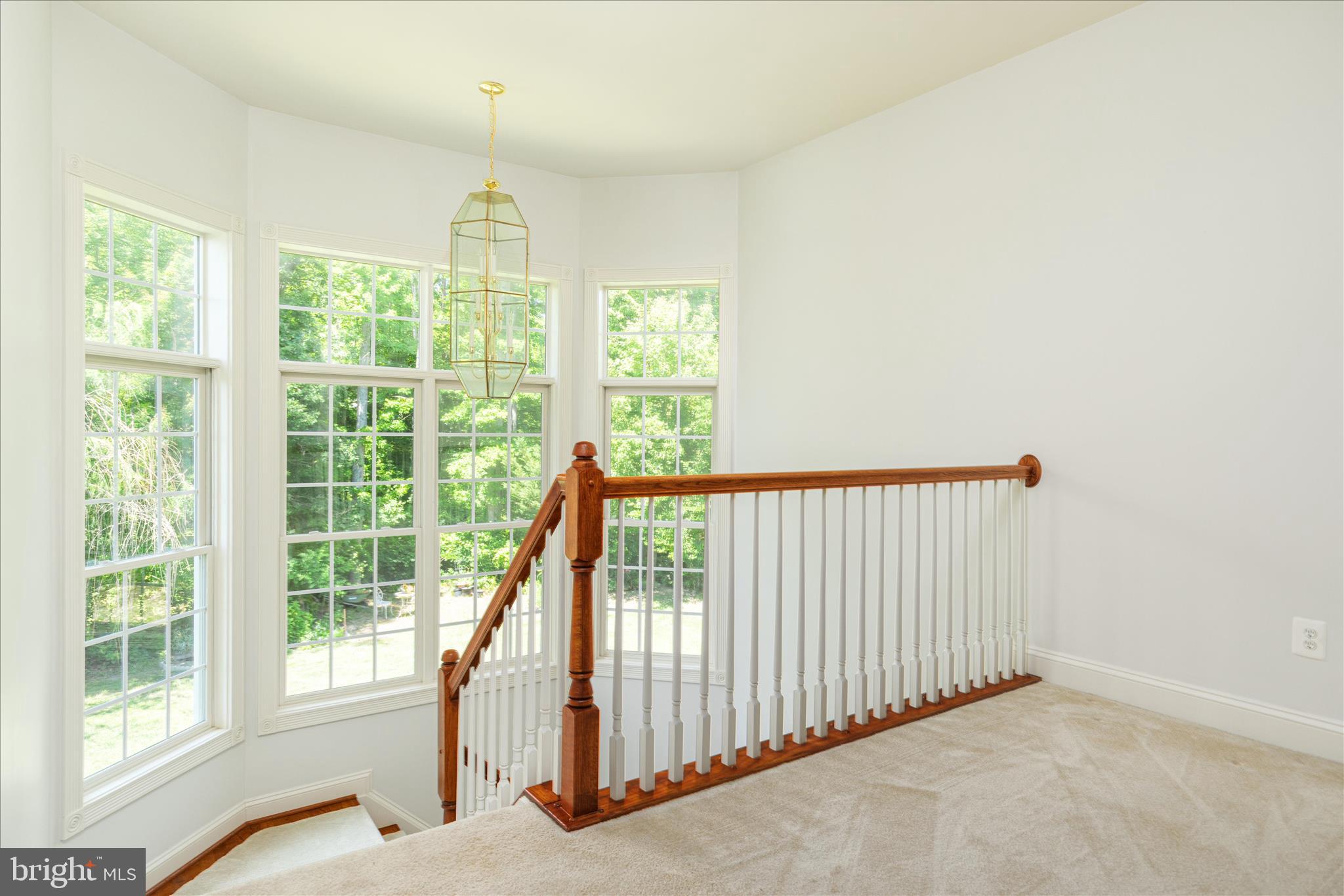 LAUREL OVERLOOK - Residential