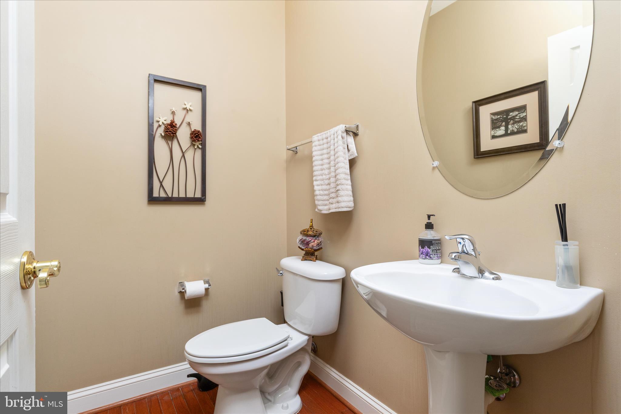 LAUREL OVERLOOK - Residential
