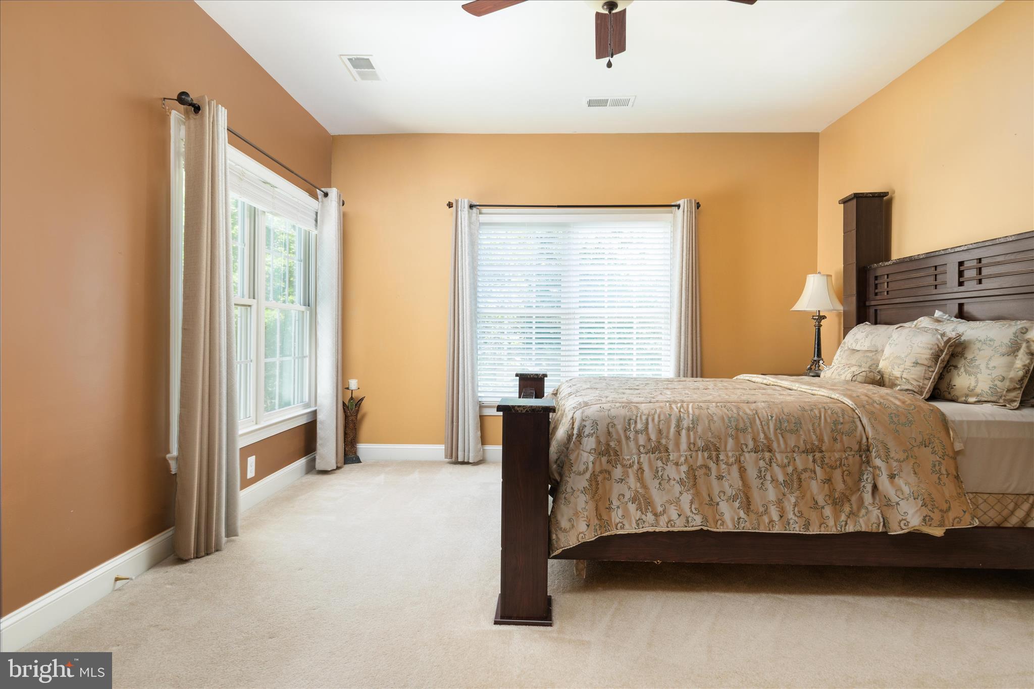 LAUREL OVERLOOK - Residential