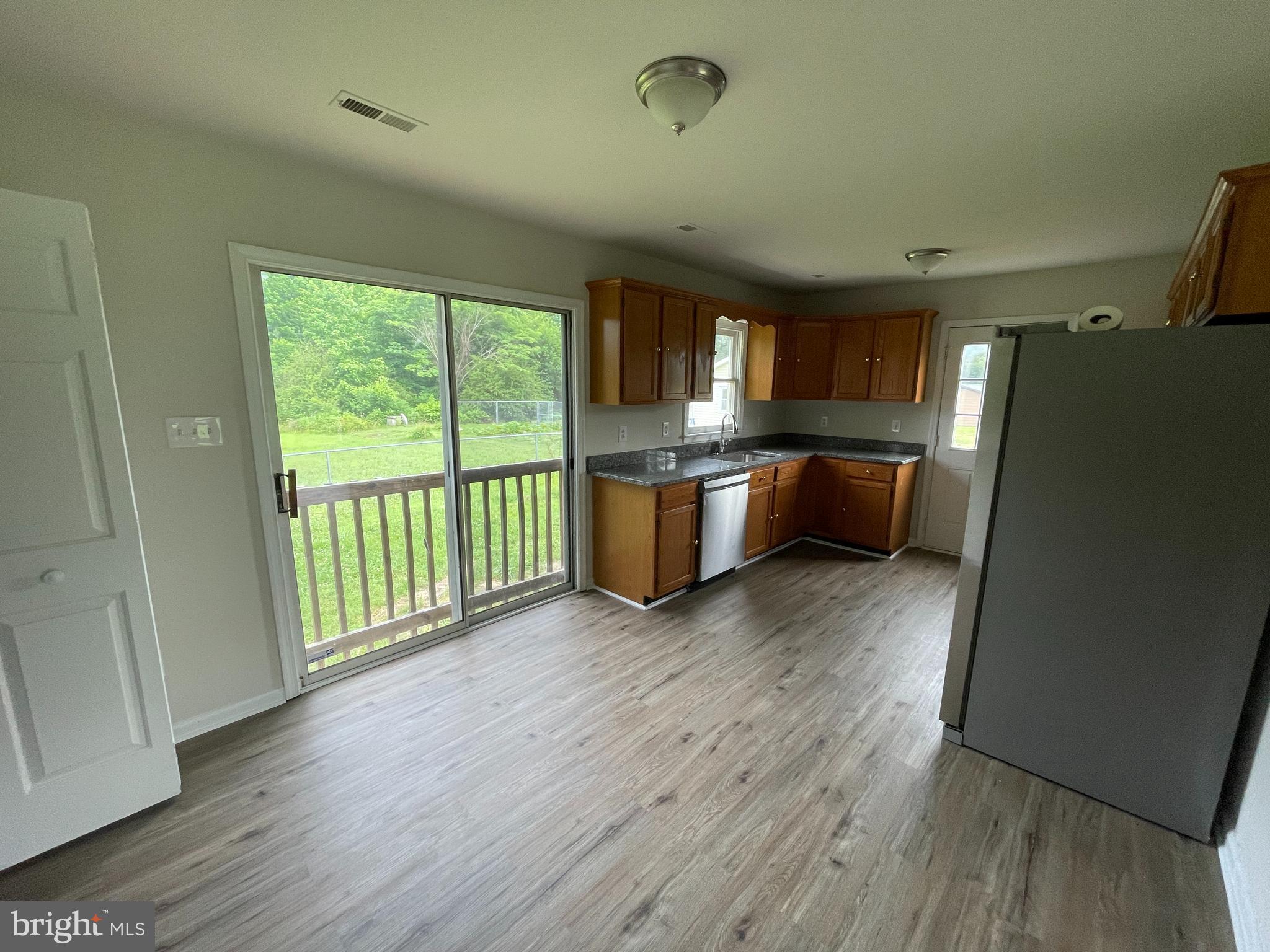 CENTRAL POINT - Residential