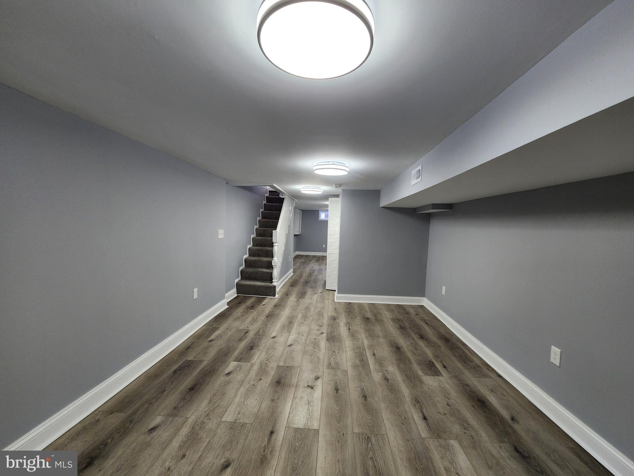 EAST SIDE - Residential