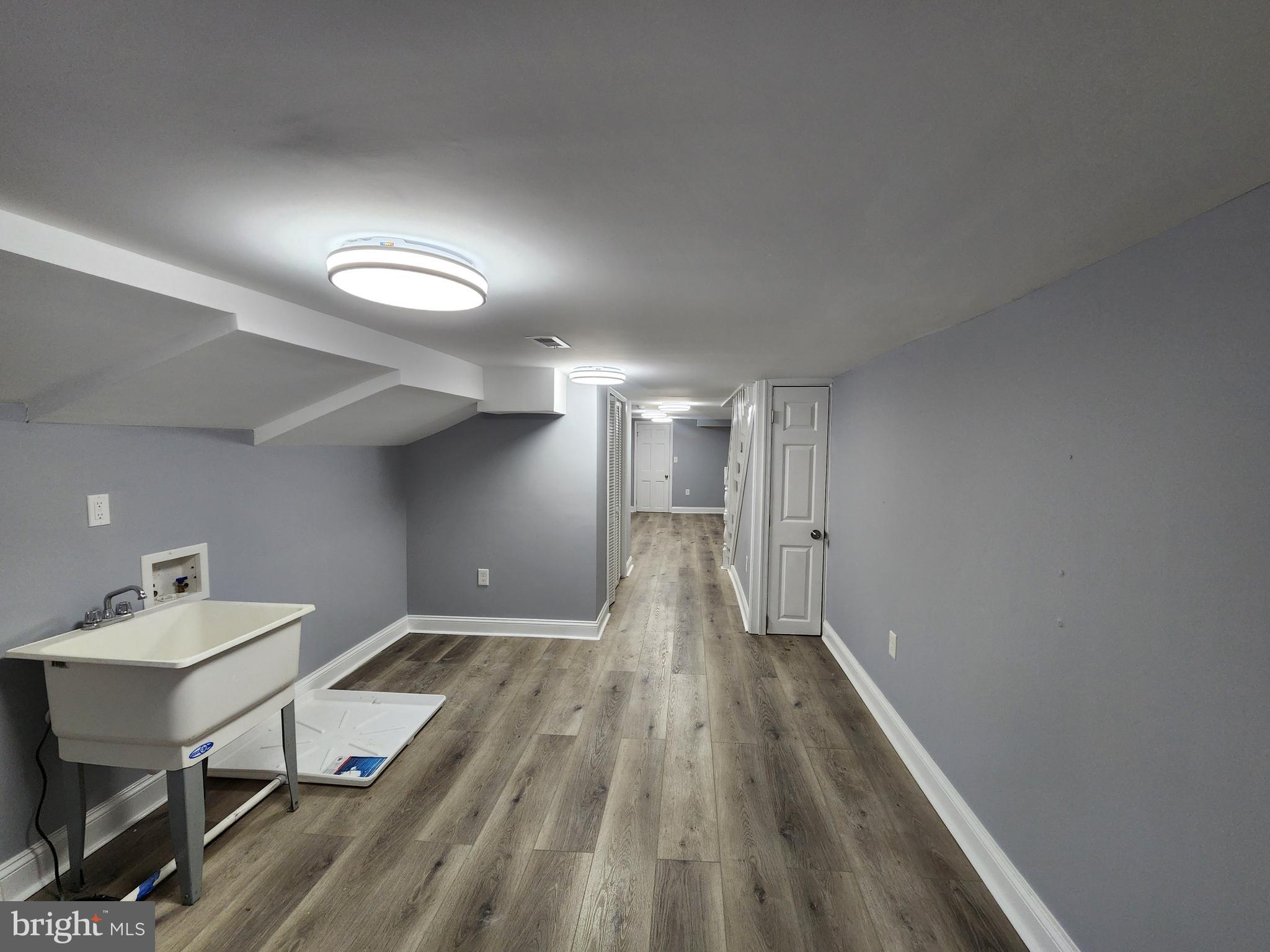 EAST SIDE - Residential