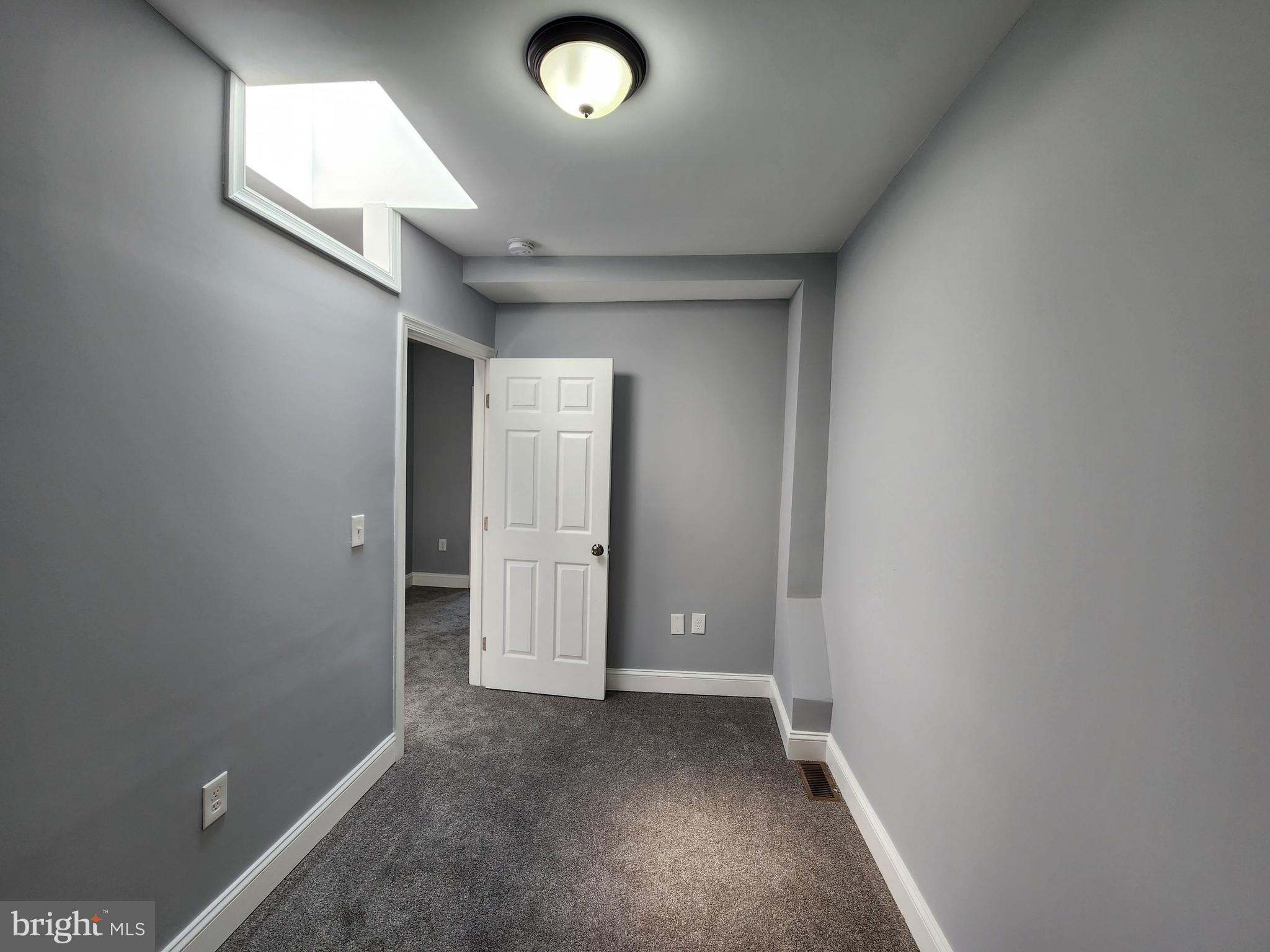EAST SIDE - Residential