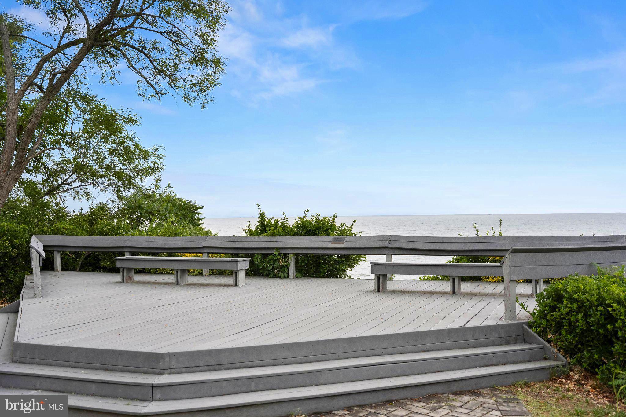 CAPE ST CLAIRE - Residential