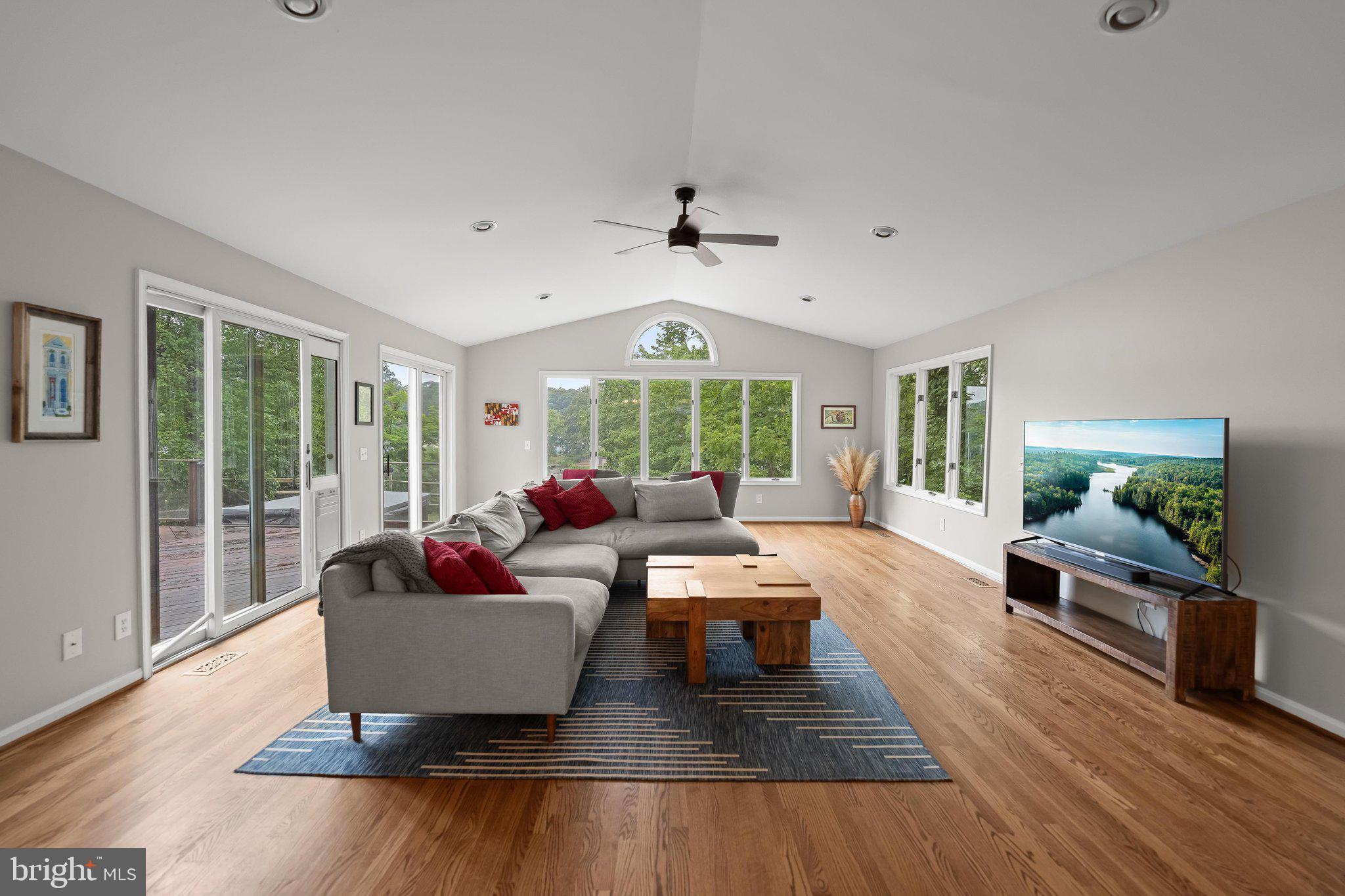 CAPE ST CLAIRE - Residential