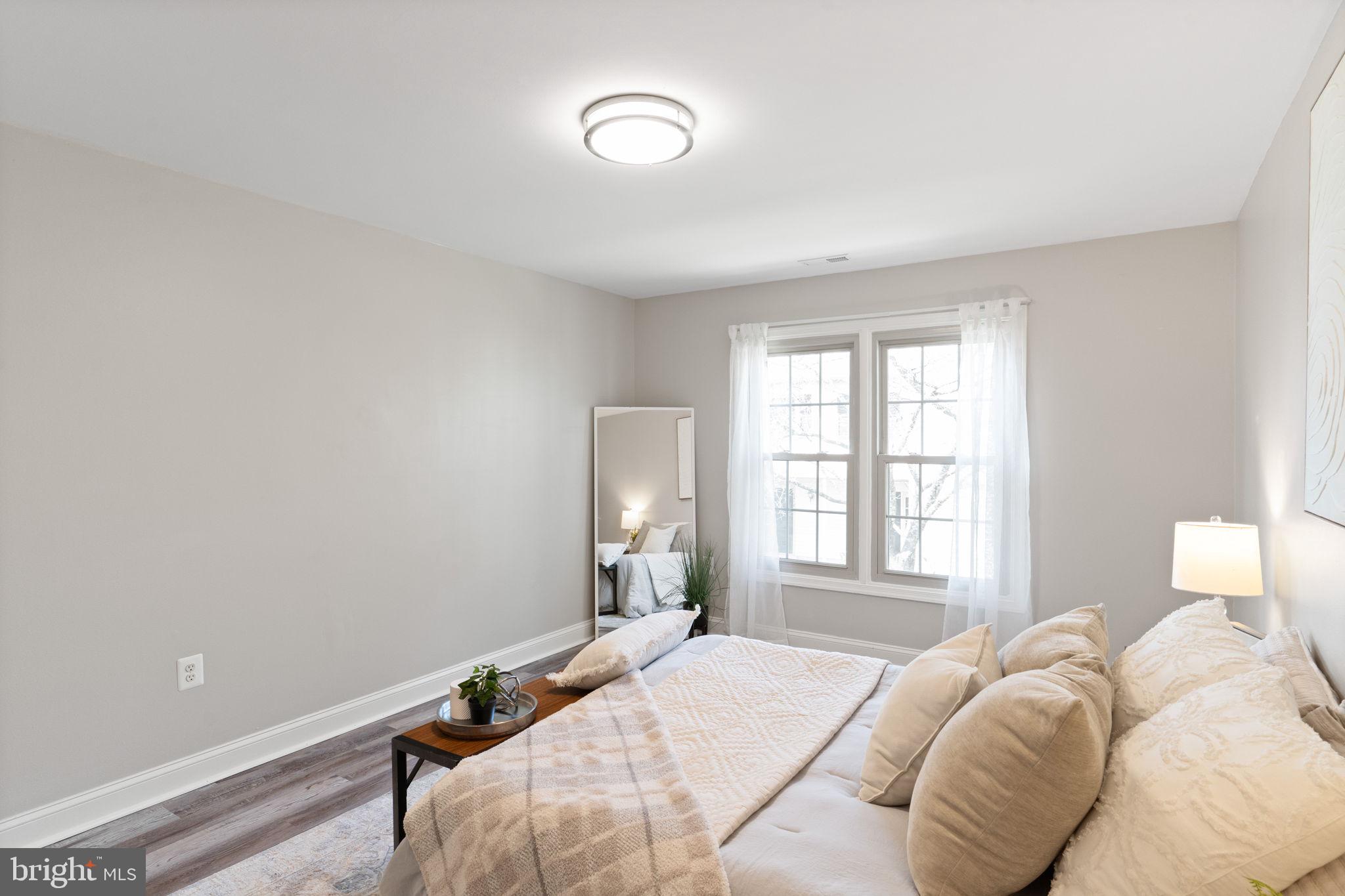 STONINGTON - Residential