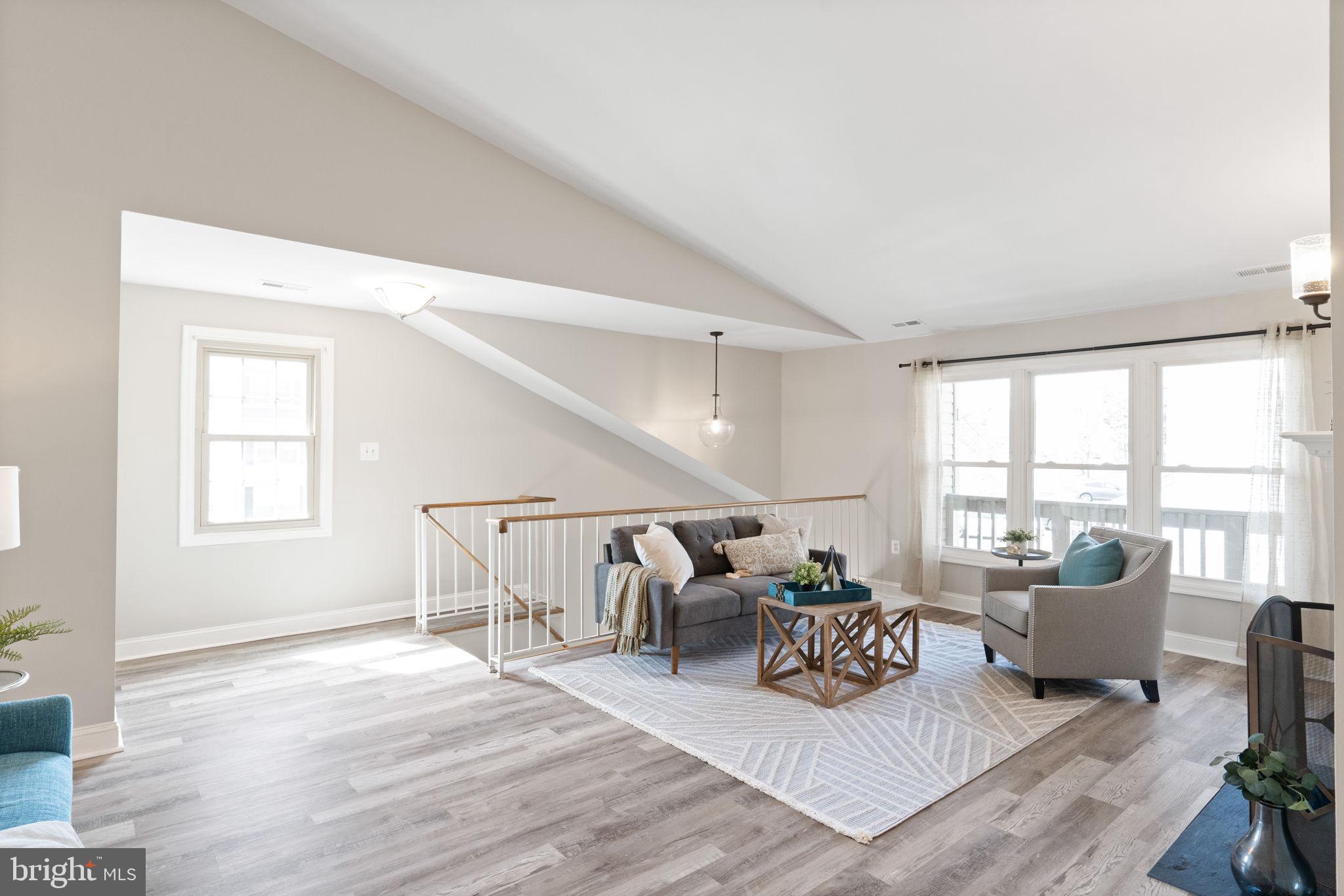 STONINGTON - Residential