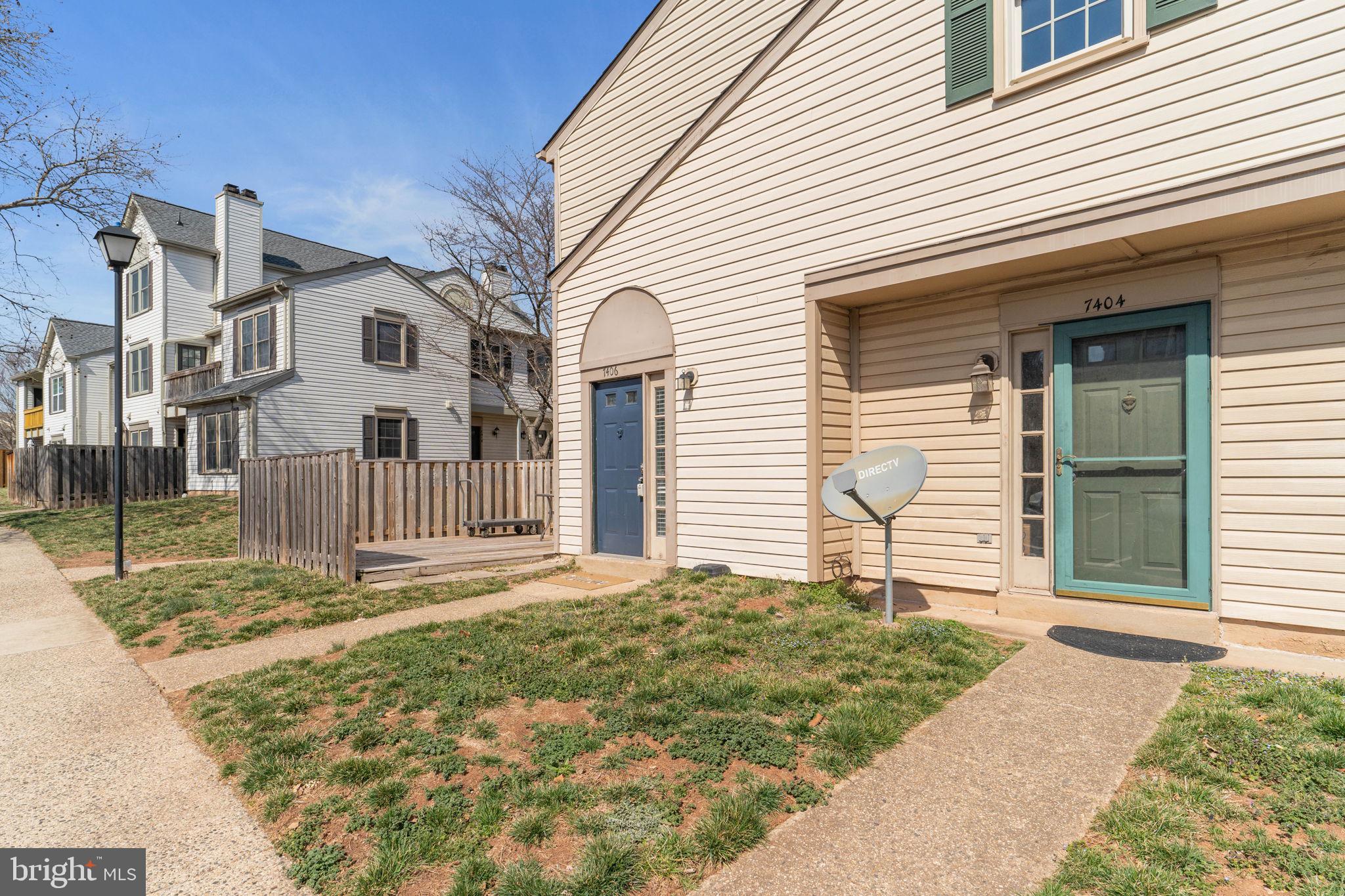 STONINGTON - Residential