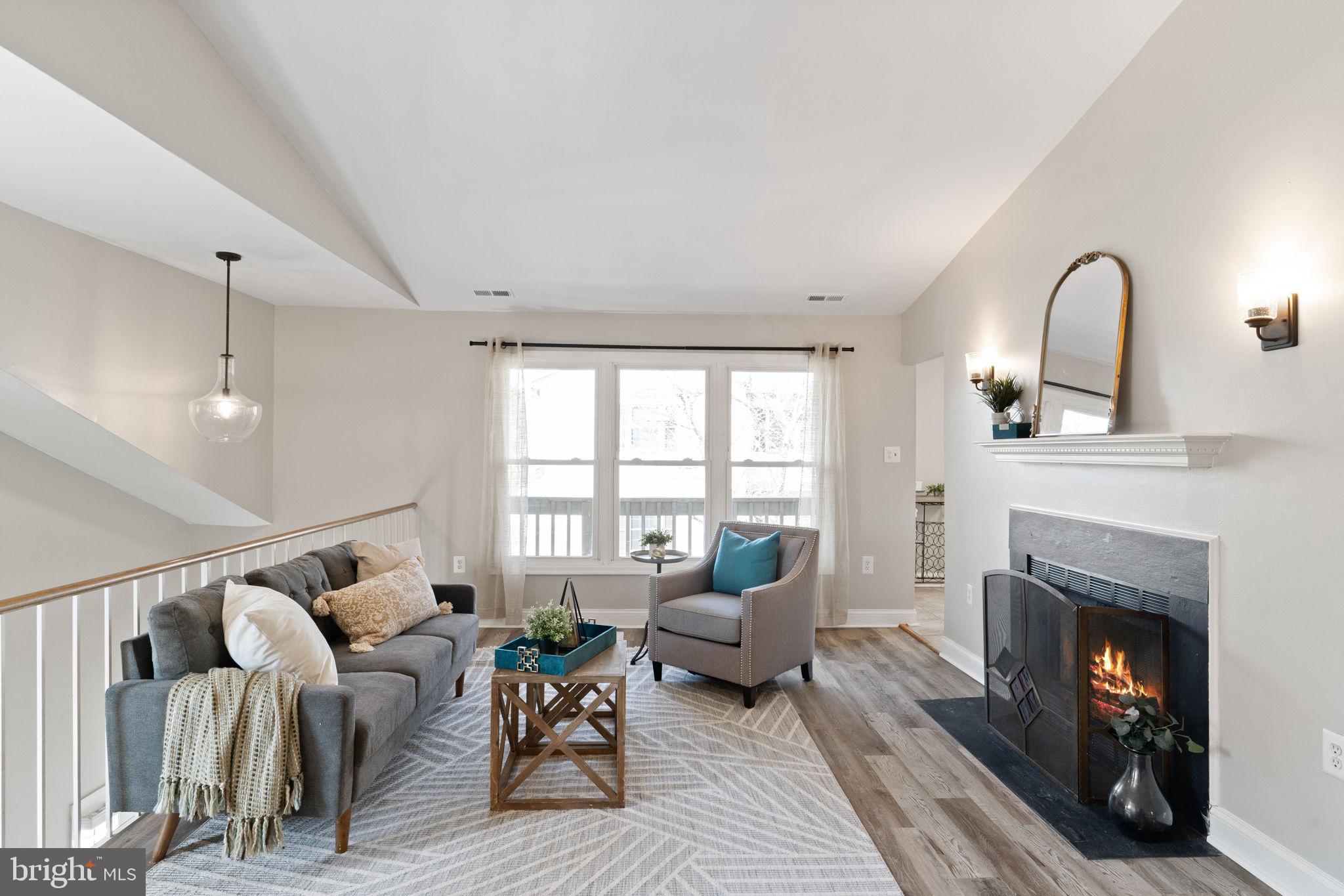 STONINGTON - Residential