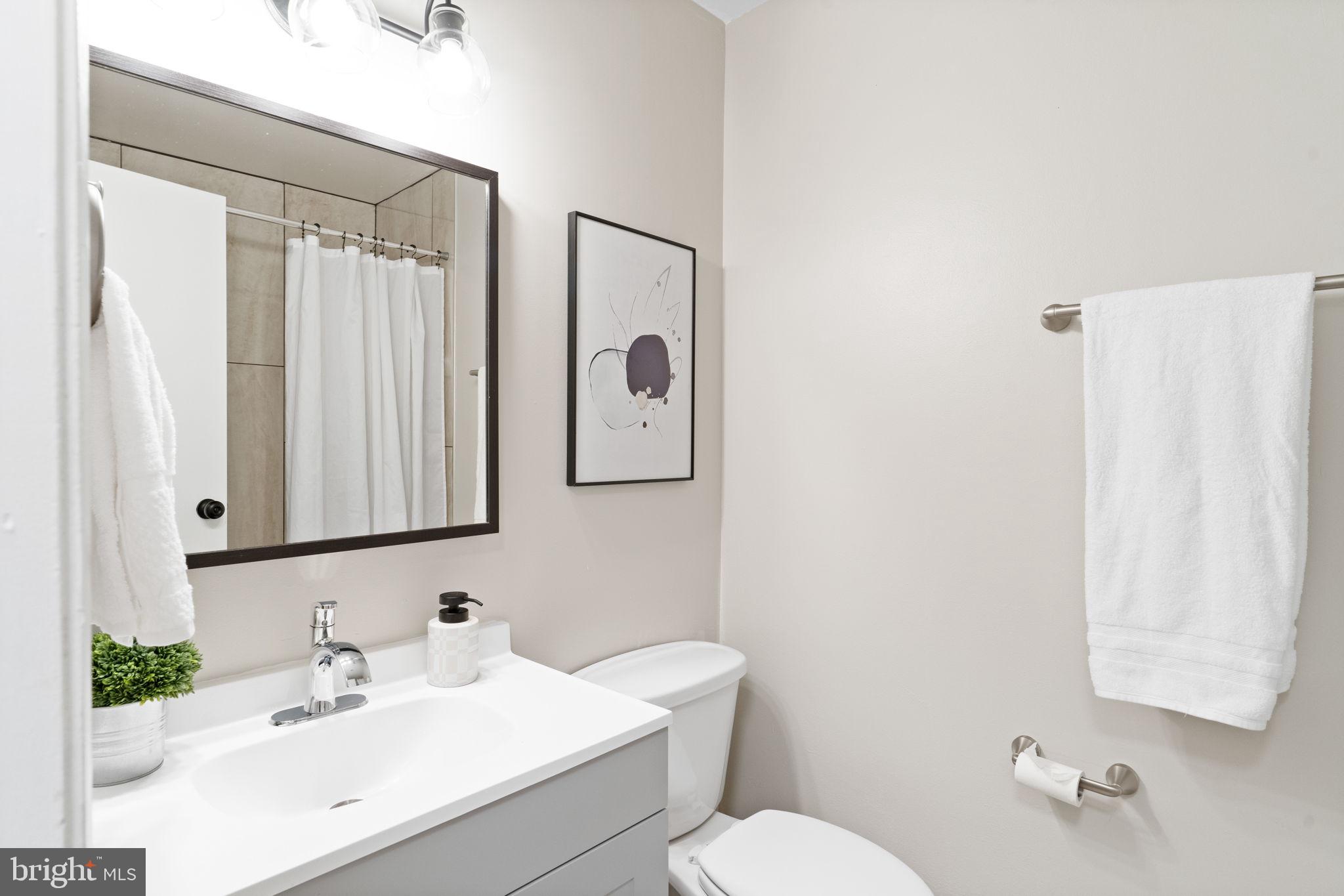 STONINGTON - Residential
