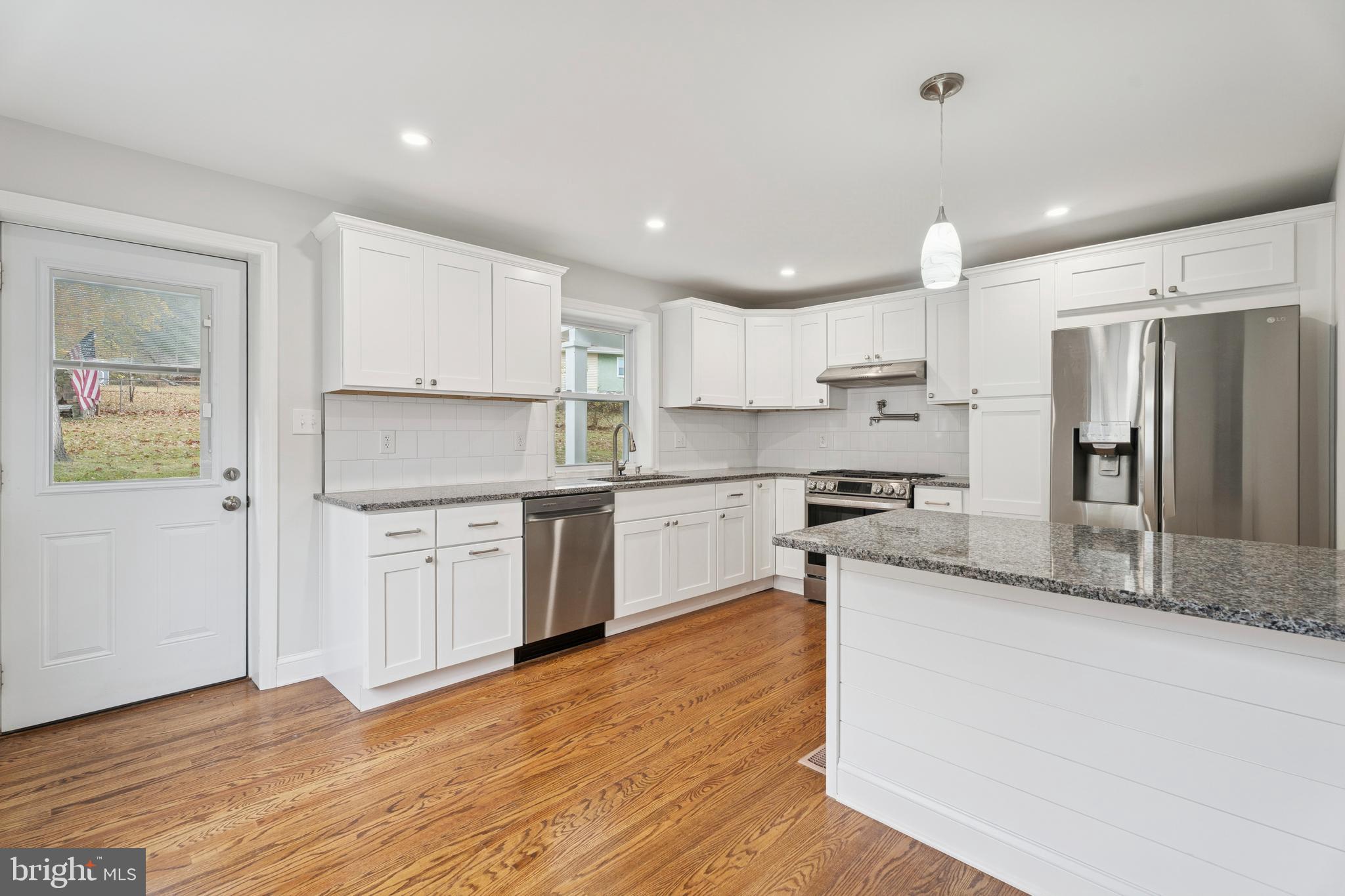 HAVERFORD HILL - Residential