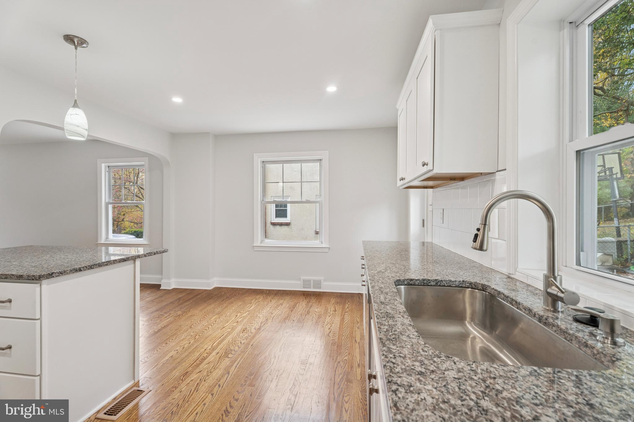 HAVERFORD HILL - Residential