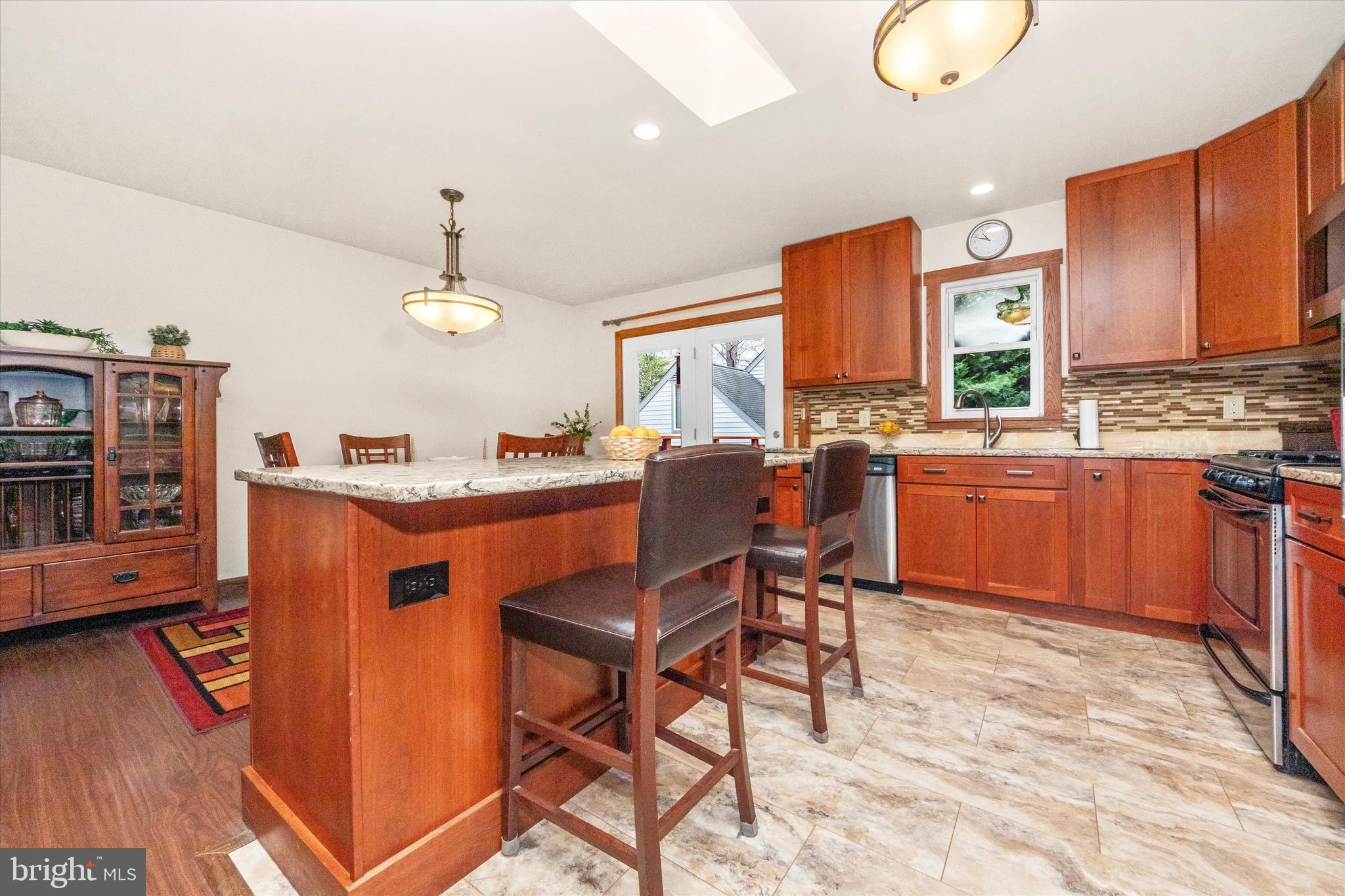 OAK GROVE - Residential