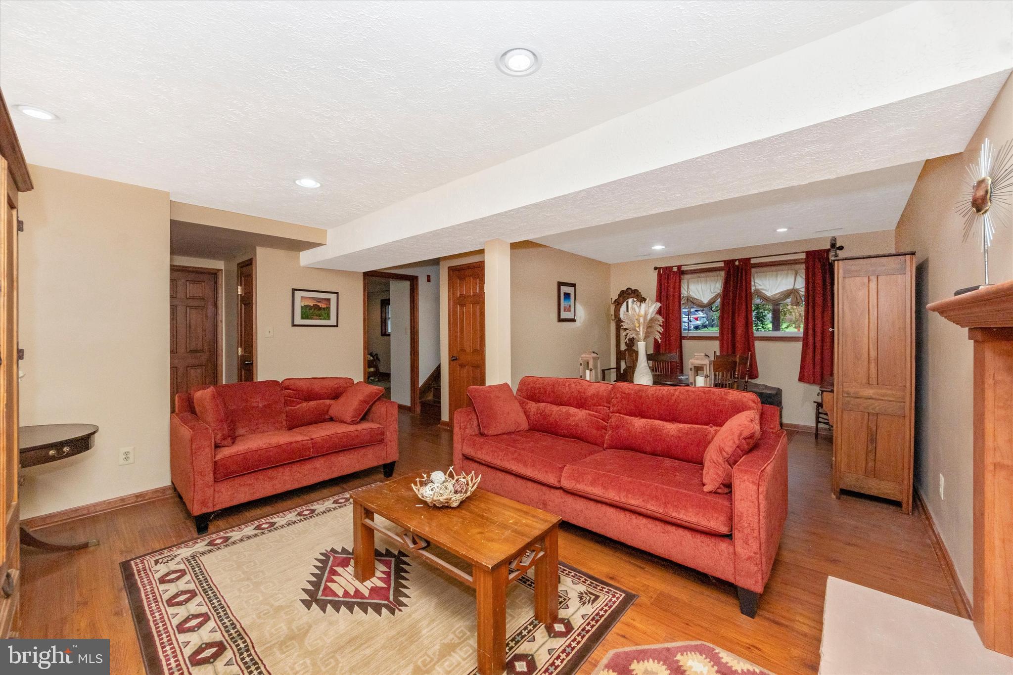 OAK GROVE - Residential