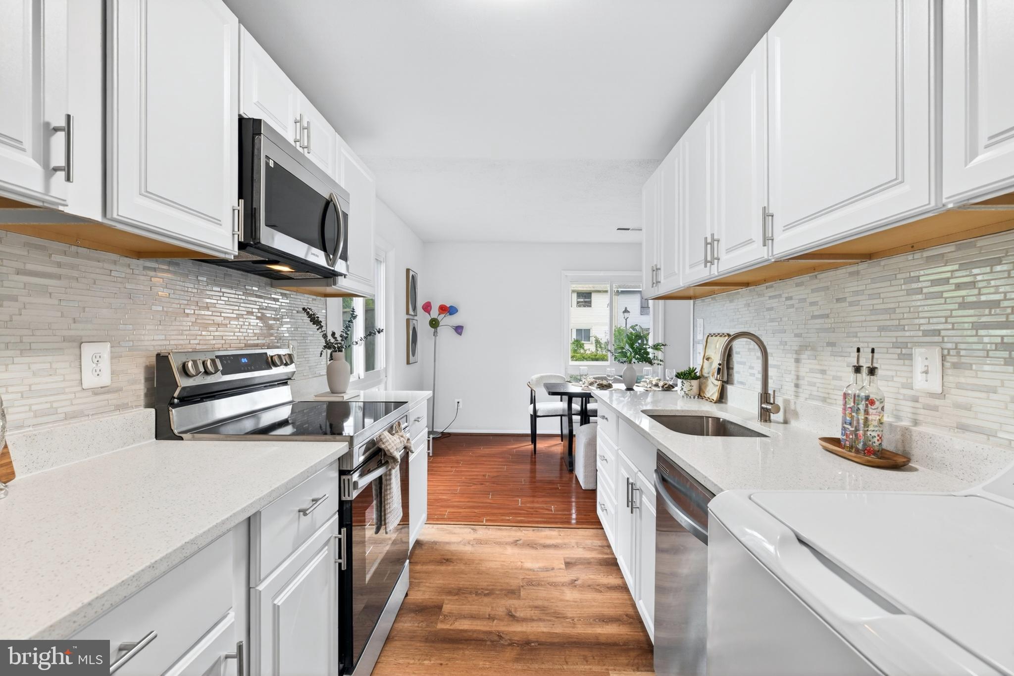 CRESTVIEW - Residential