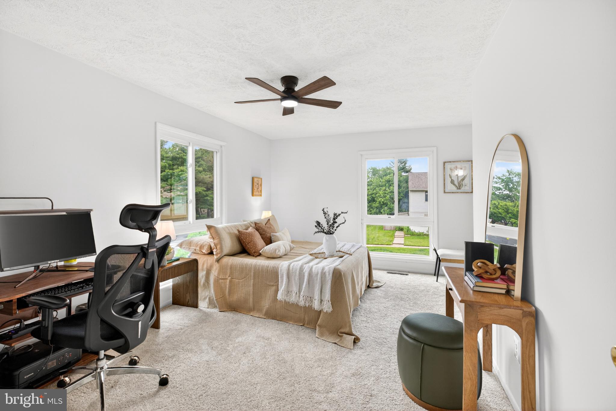 CRESTVIEW - Residential