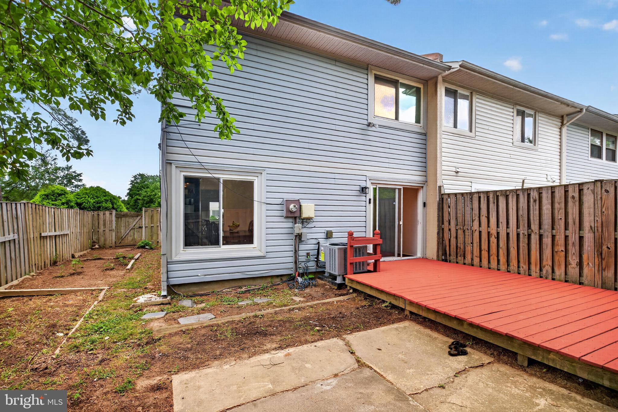 CRESTVIEW - Residential