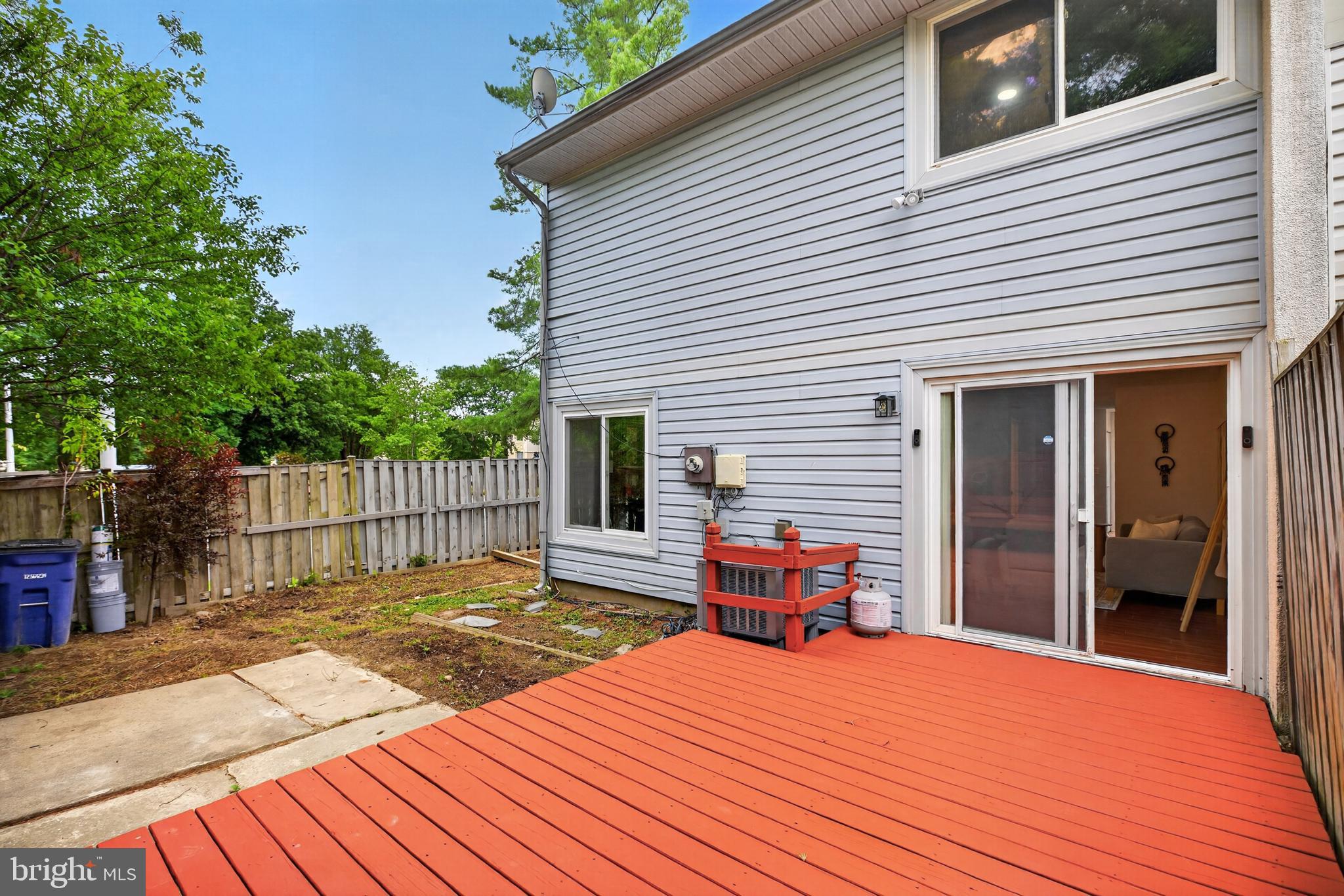 CRESTVIEW - Residential