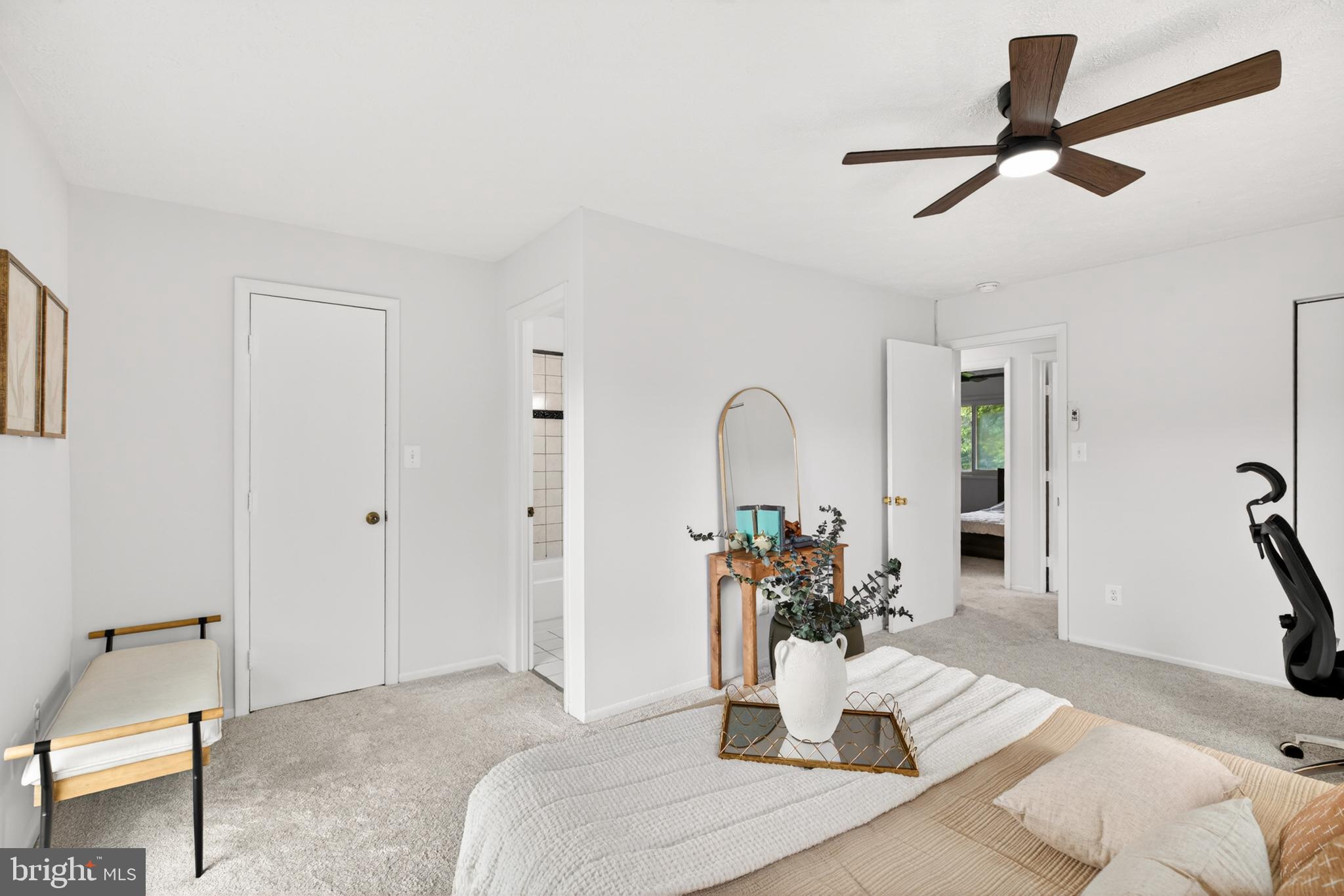 CRESTVIEW - Residential