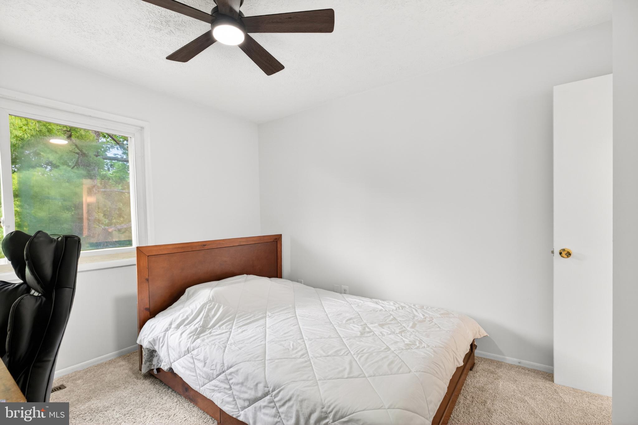 CRESTVIEW - Residential