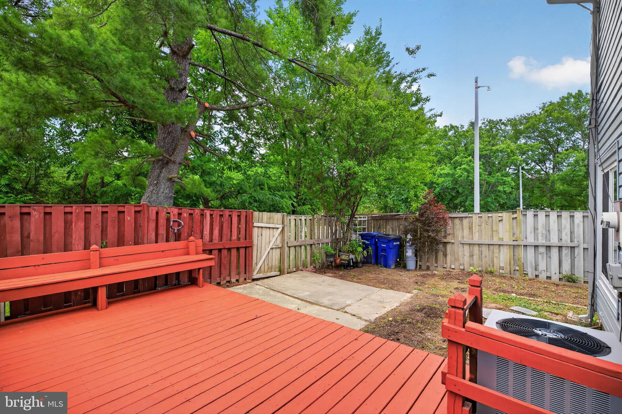 CRESTVIEW - Residential