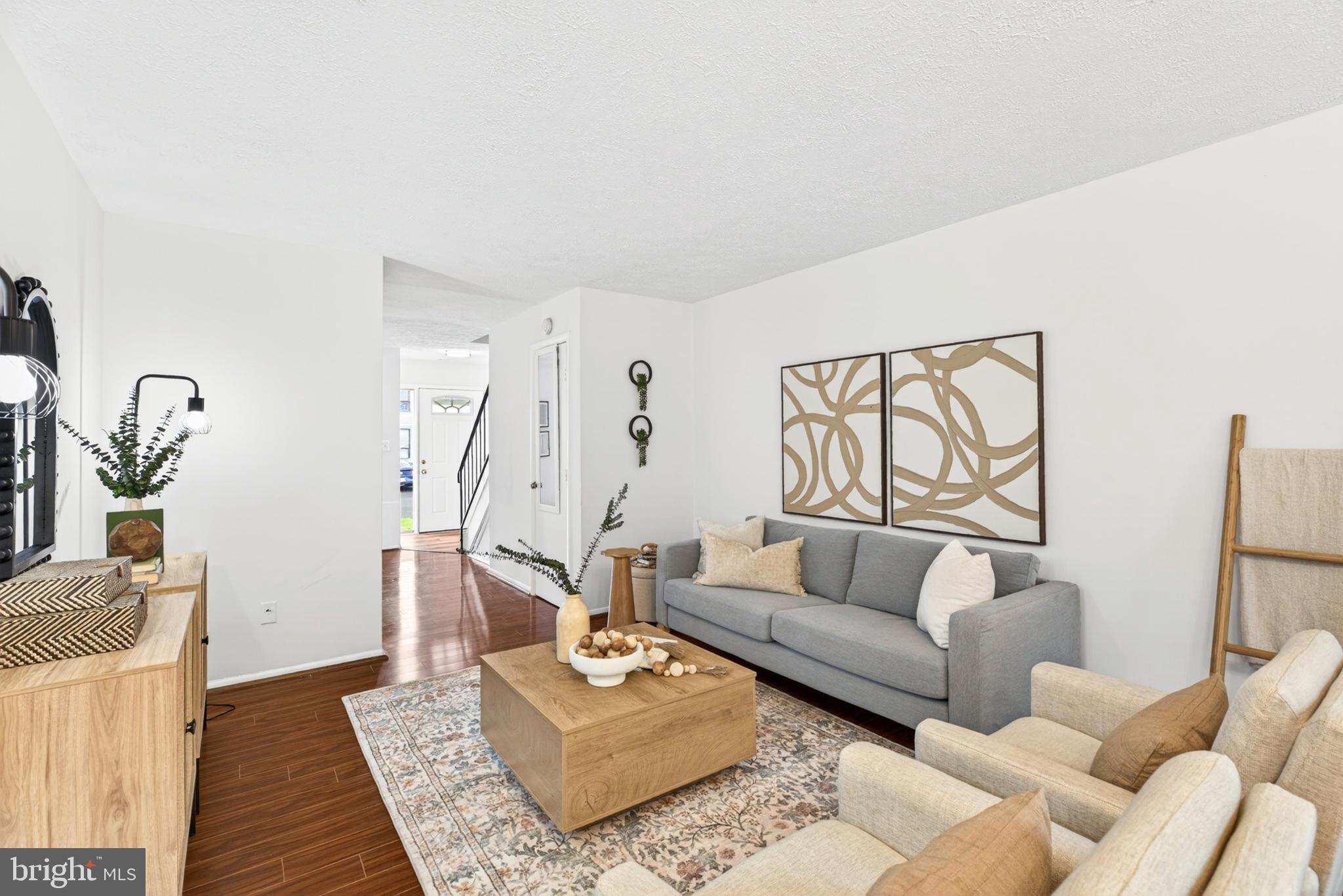 CRESTVIEW - Residential