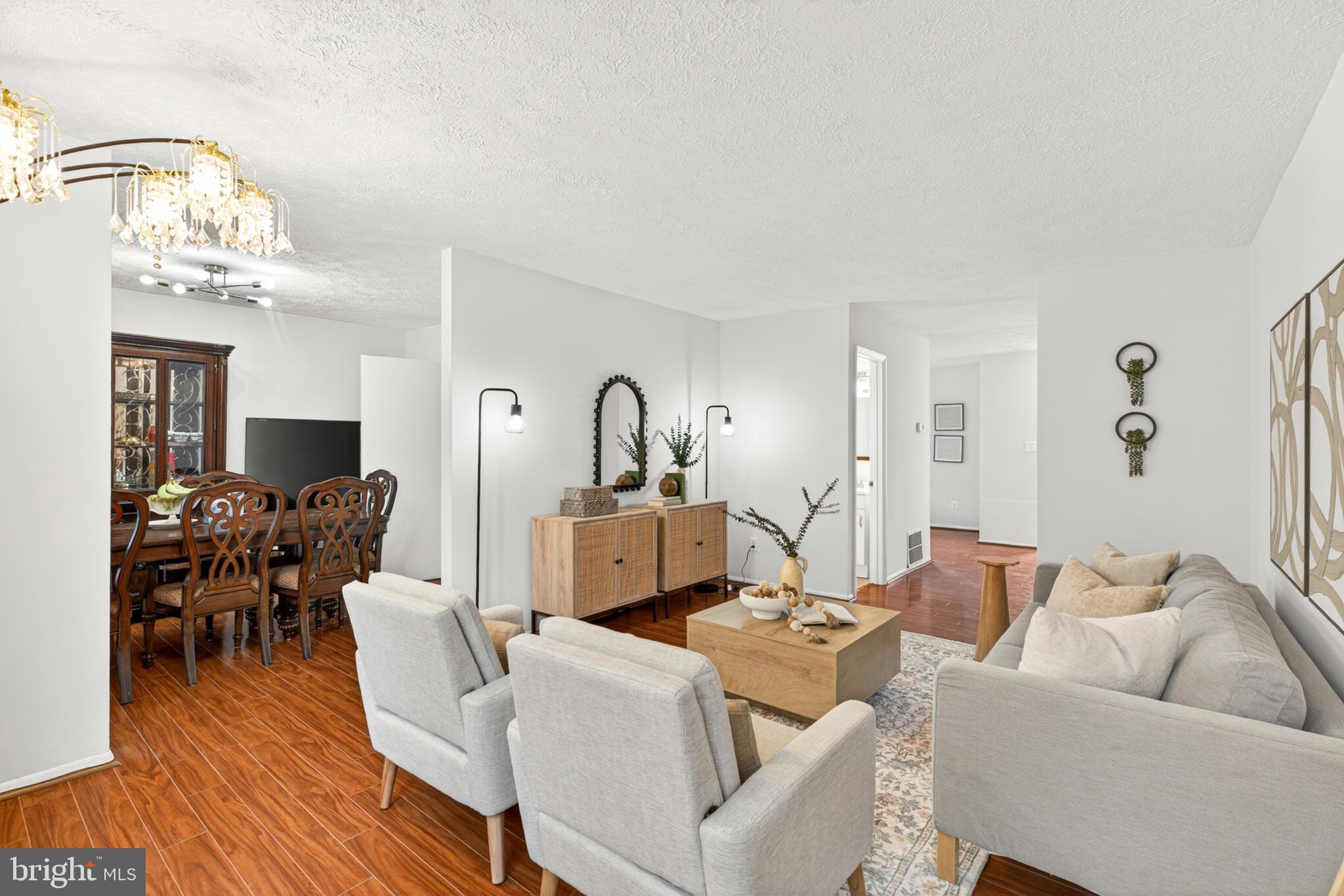 CRESTVIEW - Residential