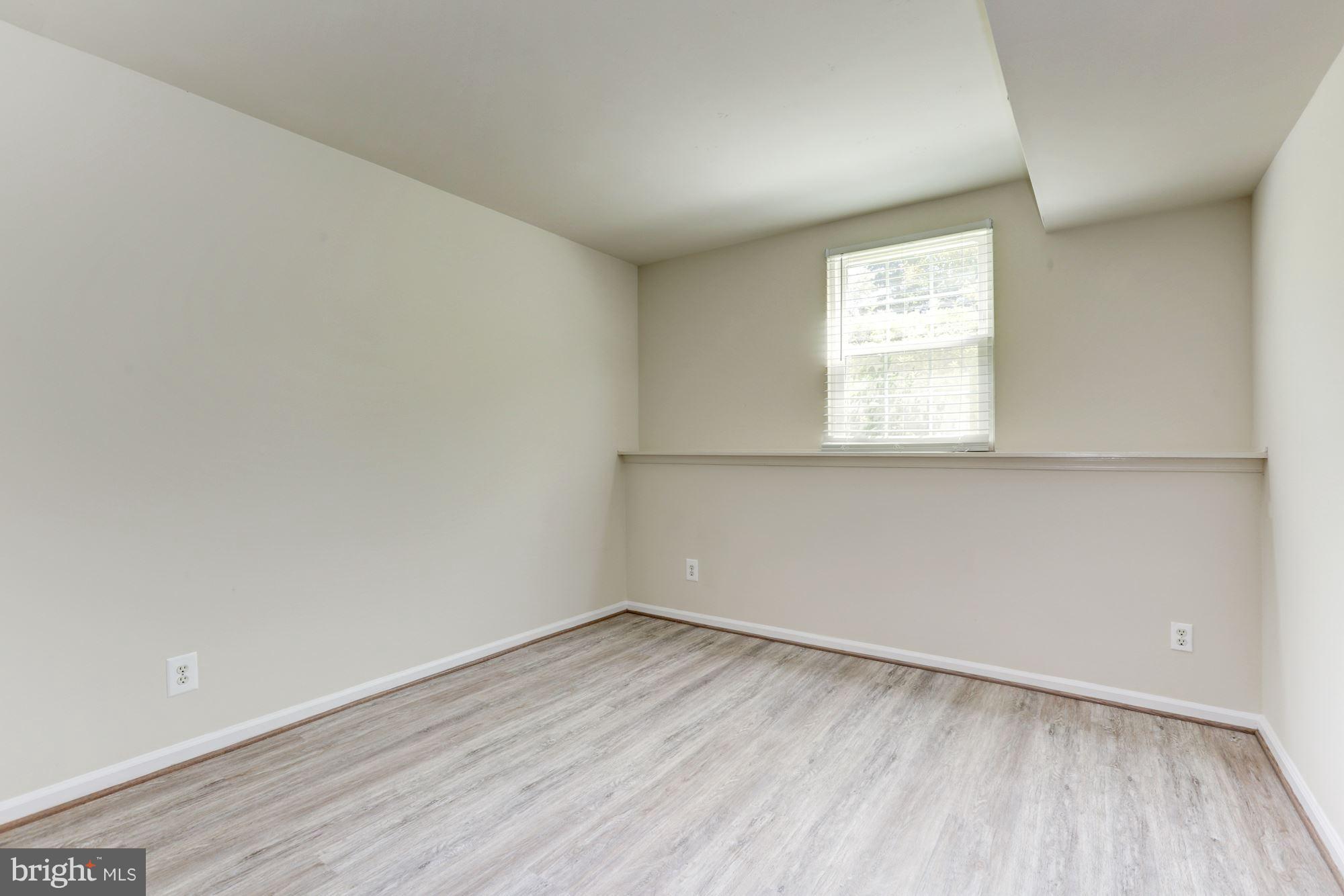 ESPRIT - Residential Lease