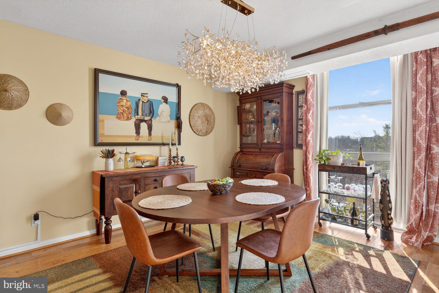 BARKLEY CONDO - Residential