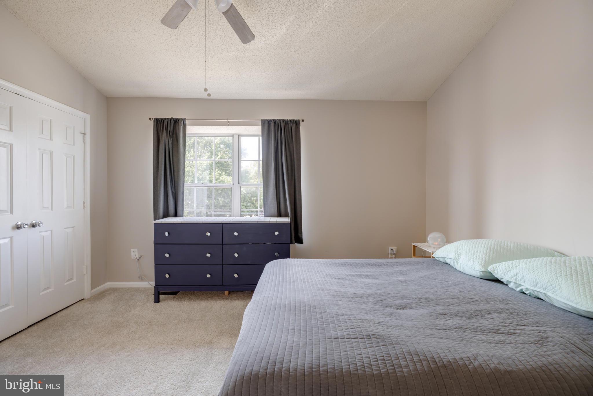 LANDSDOWNE - Residential