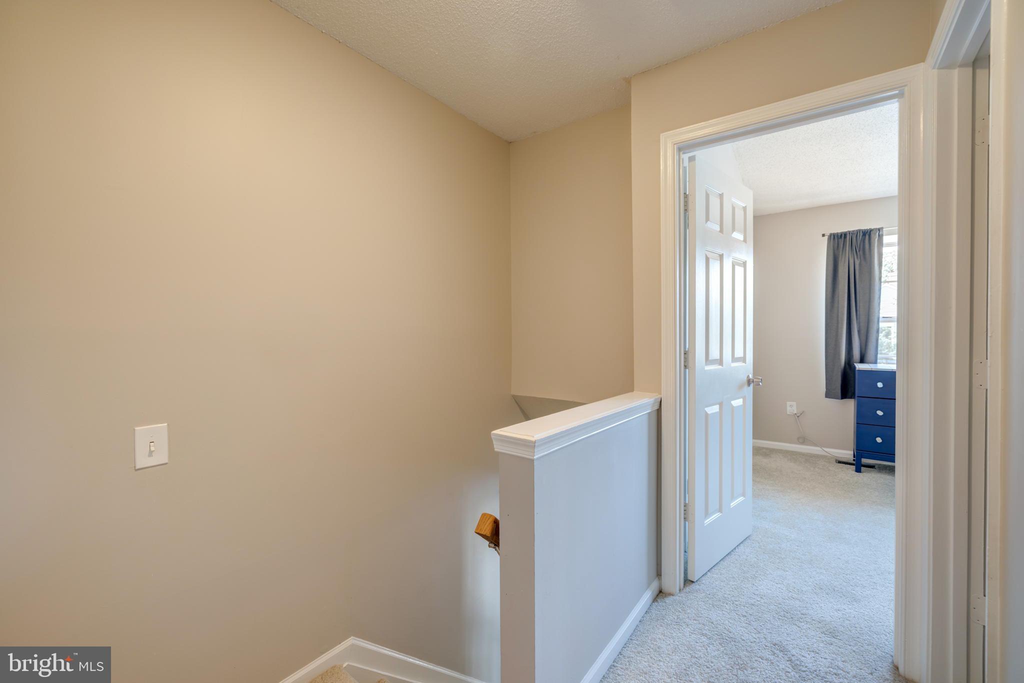 LANDSDOWNE - Residential