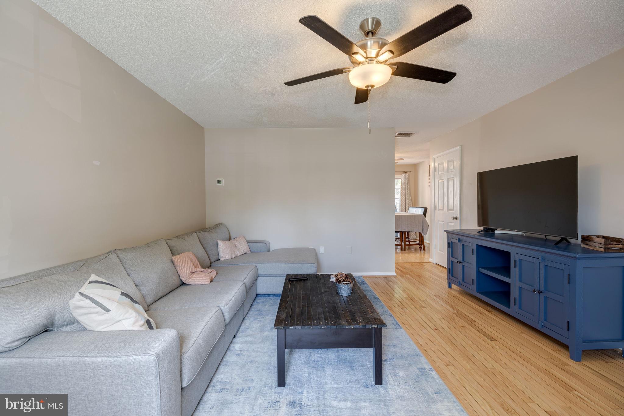 LANDSDOWNE - Residential