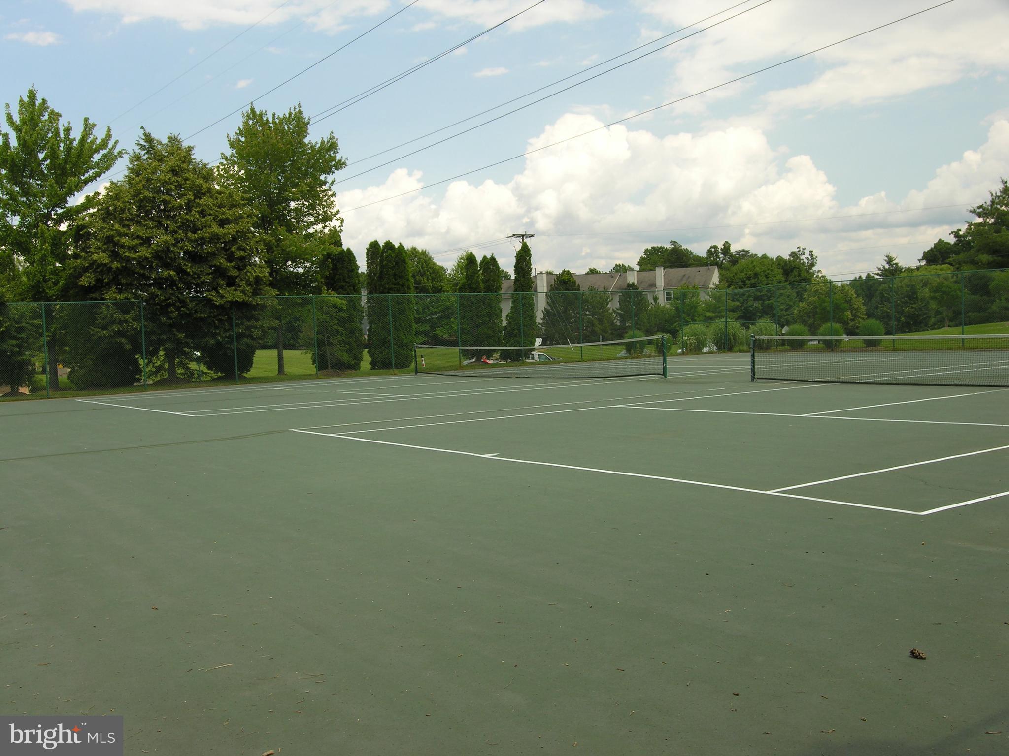 LANDSDOWNE - Residential