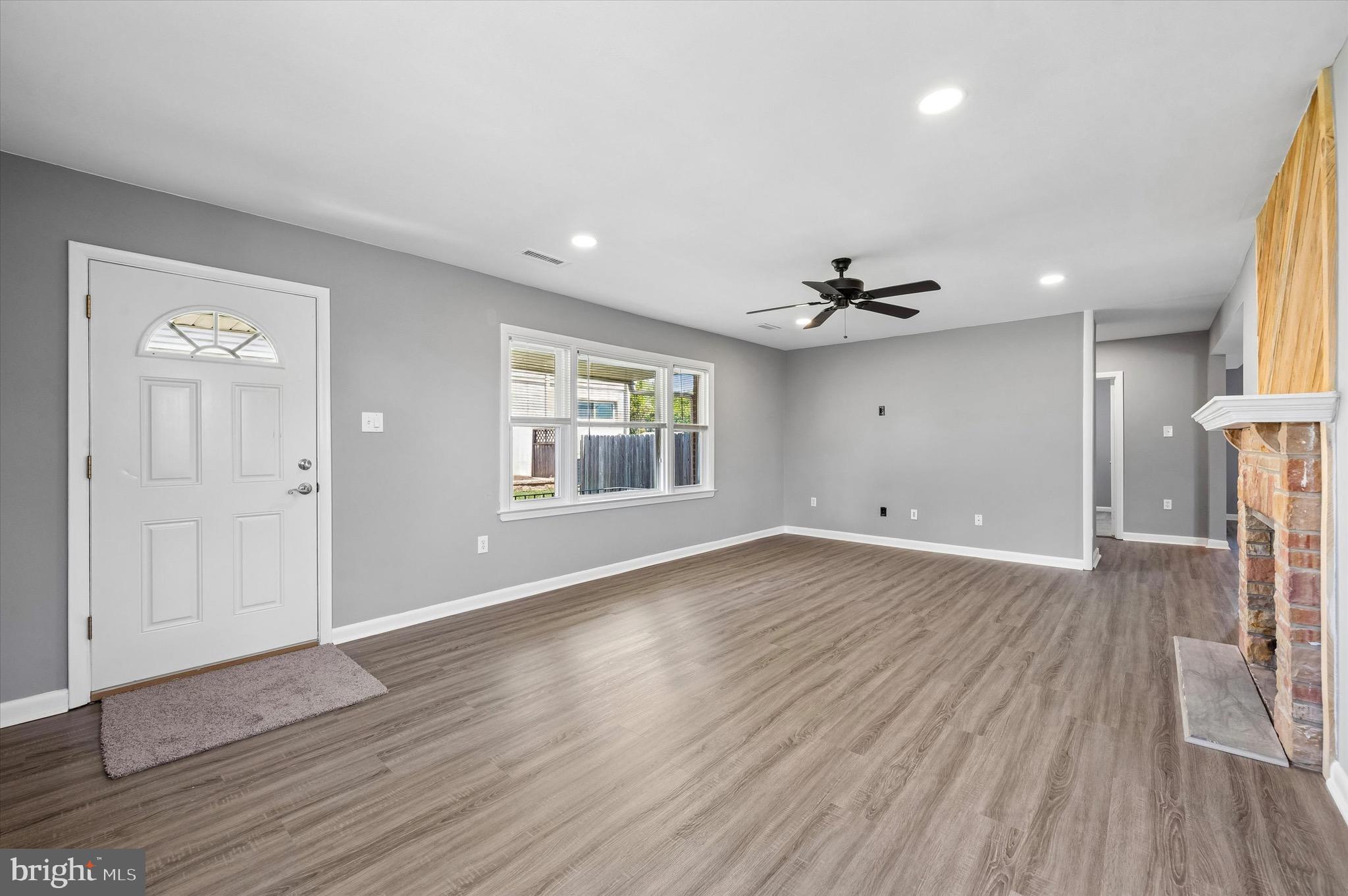 LANGFORD HILLS - Residential