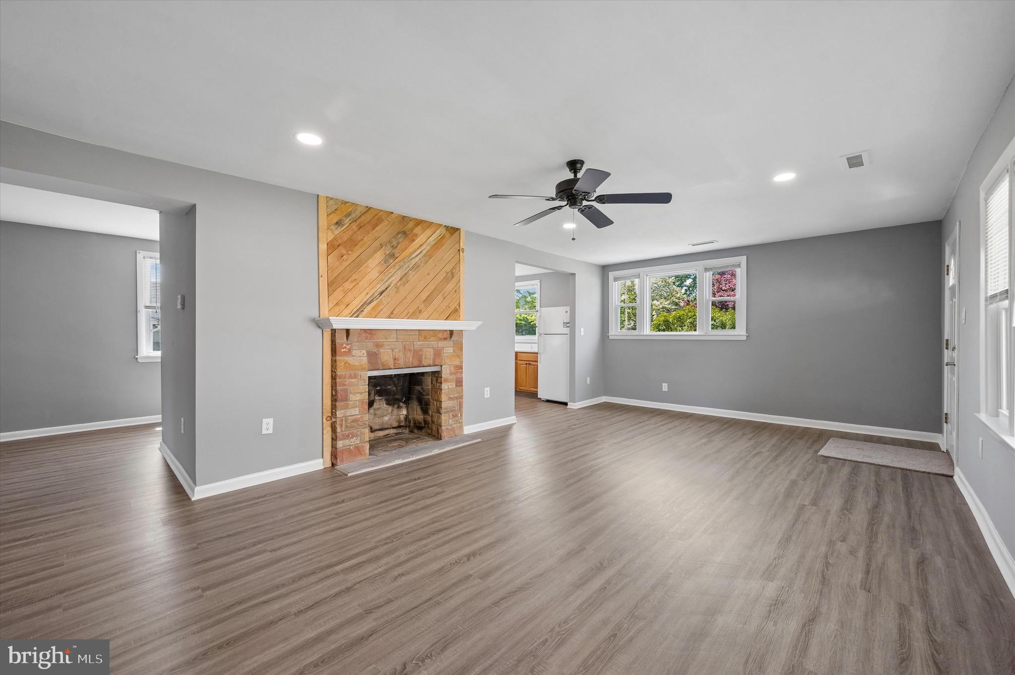 LANGFORD HILLS - Residential