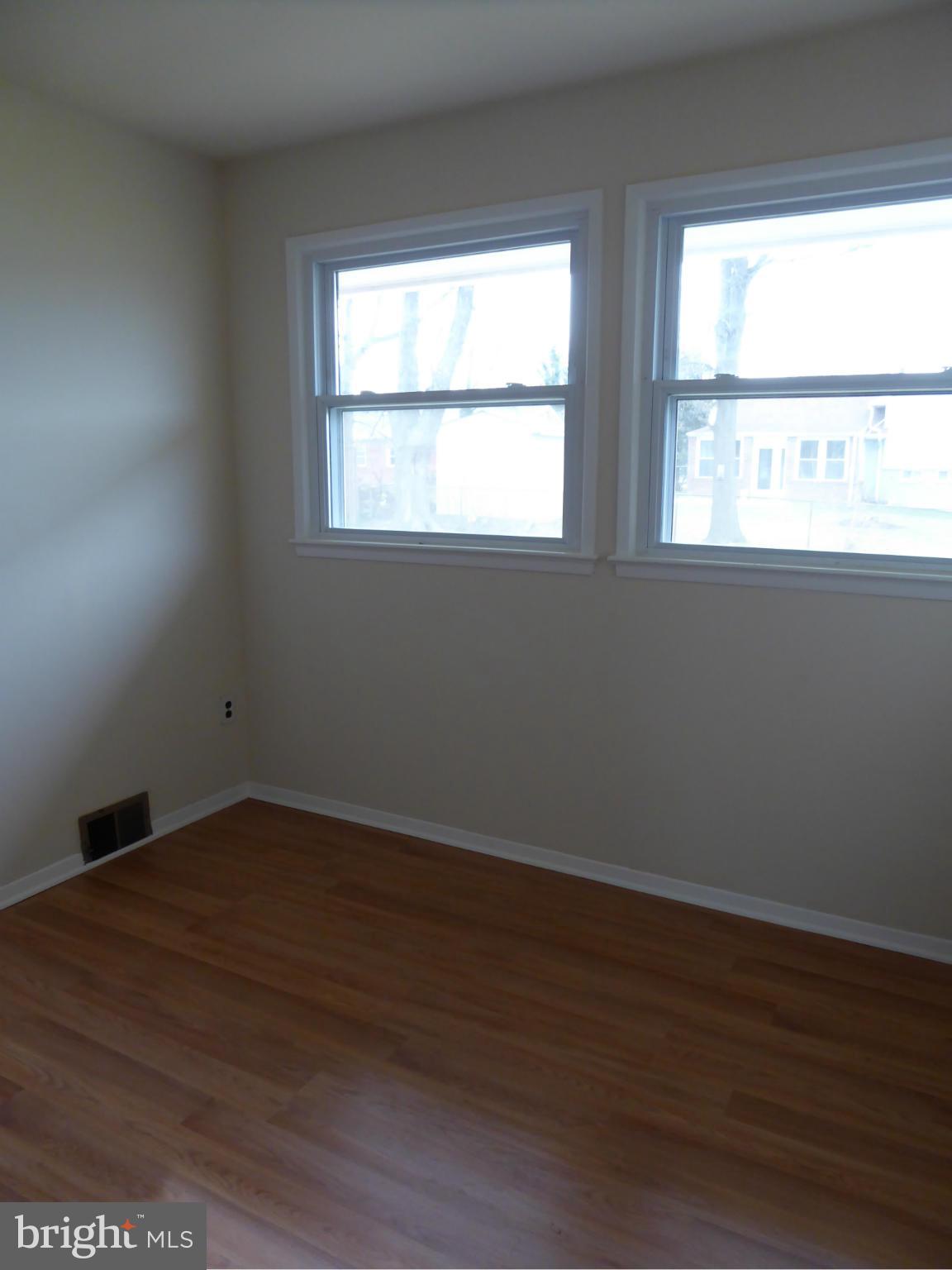 EDSALL PARK - Residential