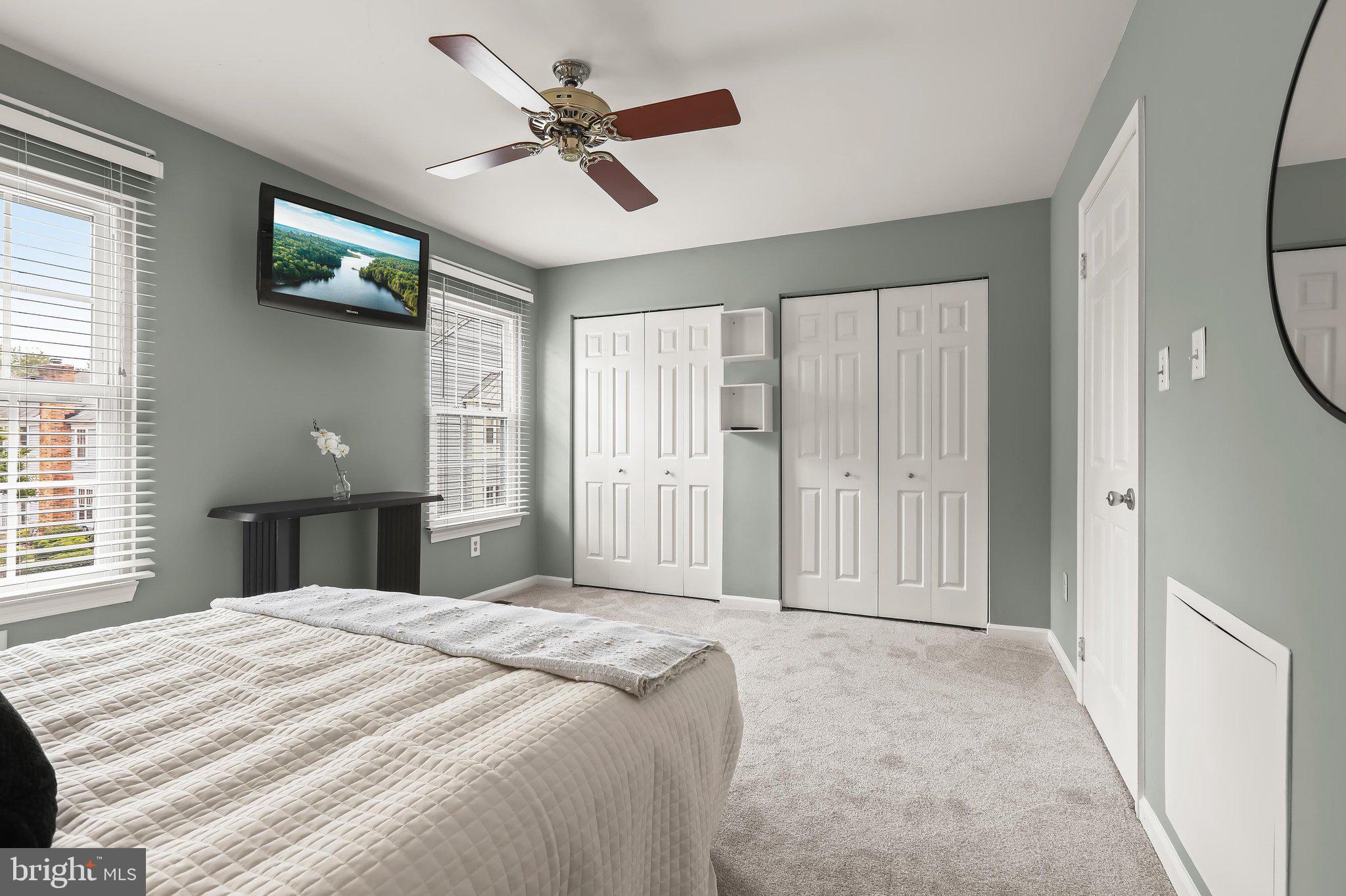 SILVER SPRING CNTRY CLUB - Residential