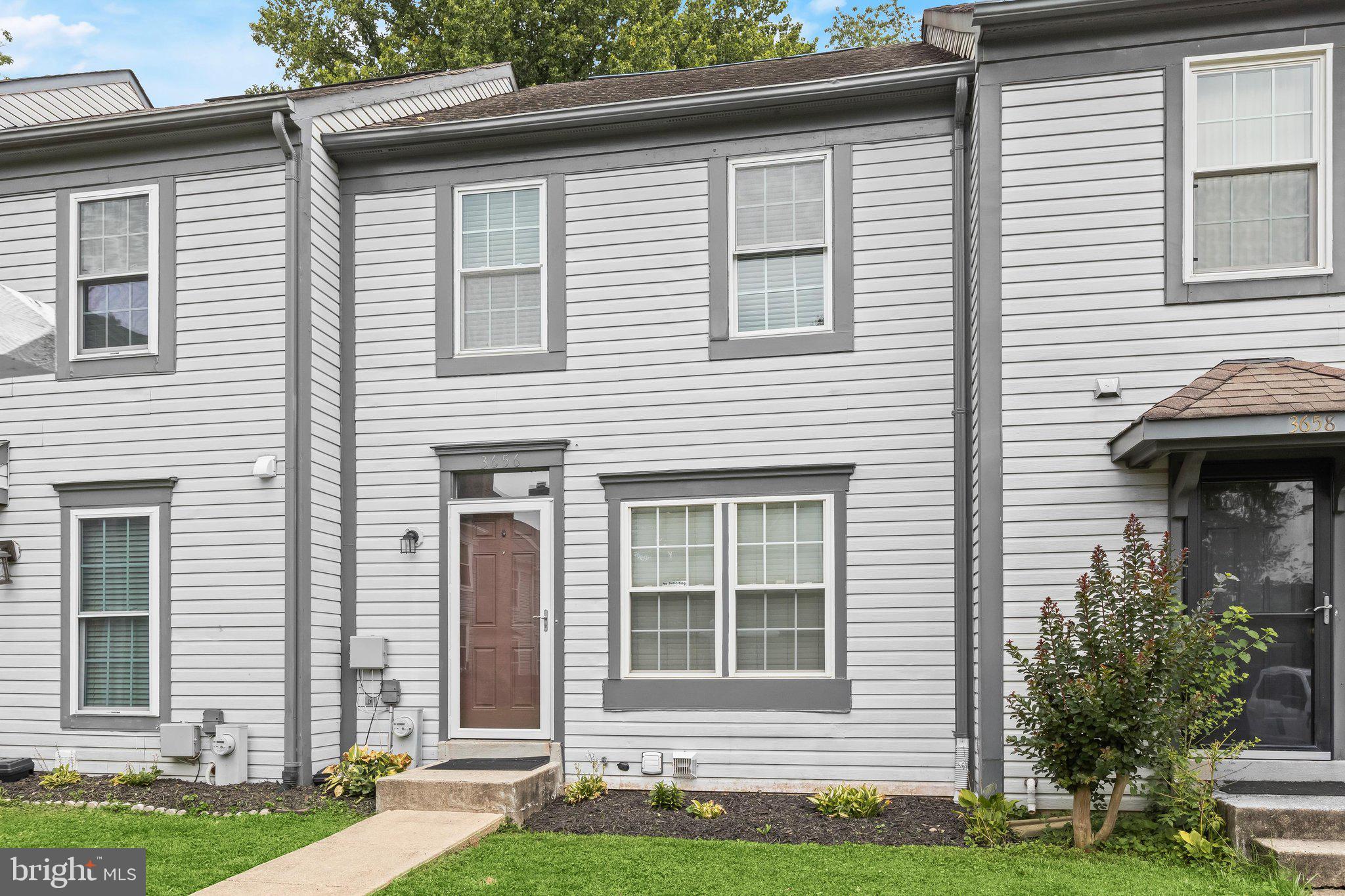 SILVER SPRING CNTRY CLUB - Residential